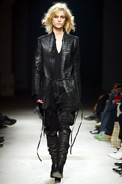 Ann Demeulemeester F/W 02 Look 212
