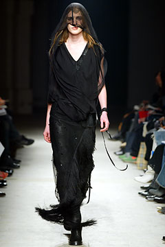 Ann Demeulemeester F/W 02 Look 235