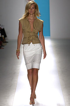 beige fitted blouse white pencil skirt