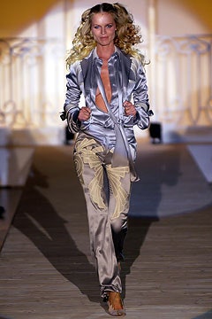 gray silk long-sleeve v-neck fitted zippered shiny jacket