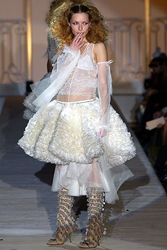 white tulle structured tiered flowing mini skirt