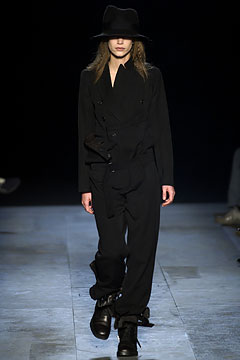Ann Demeulemeester F/W 03 Look 1