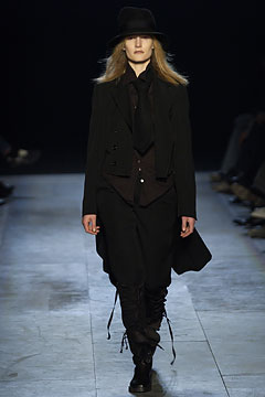 Ann Demeulemeester F/W 03 Look 19