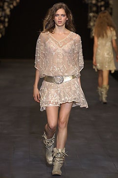Anna Molinari S/S 04 Look 240