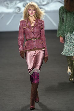 pink cotton long-sleeve collared tailored buttoned pleated blazer
