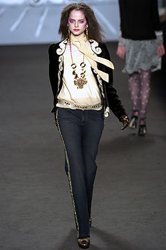 black velvet long-sleeve collared structured embroidered jacket