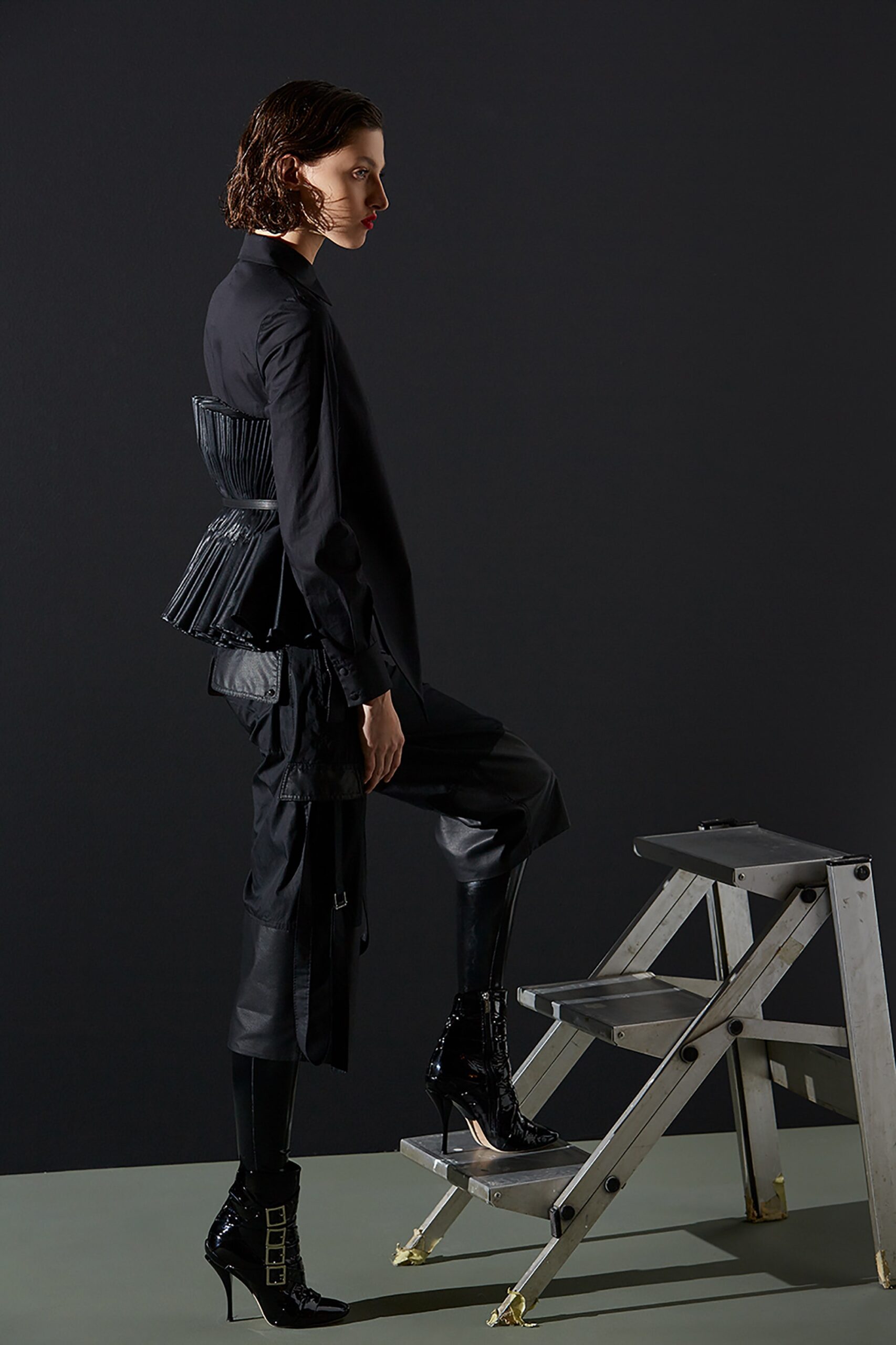 black leather slit tailored straight-leg pants