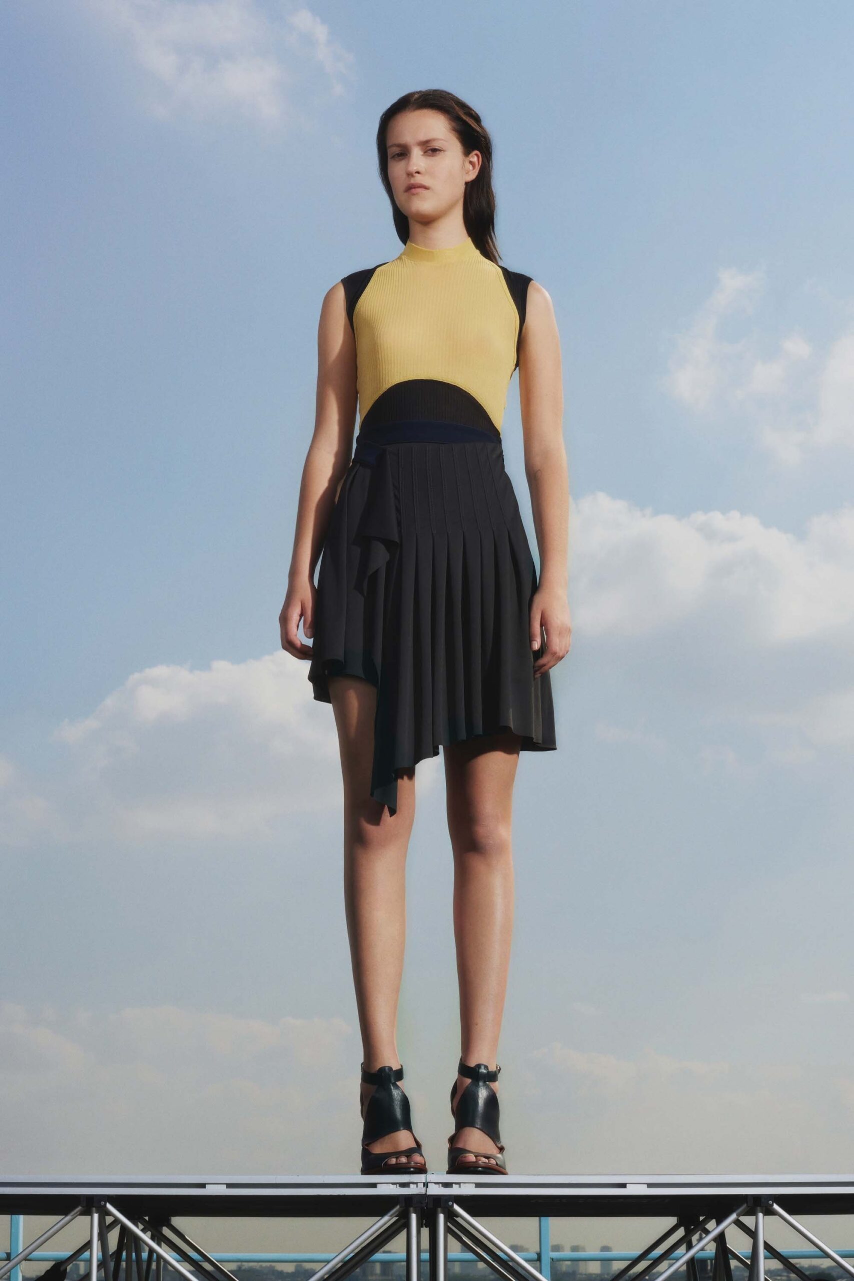black and yellow fitted dress