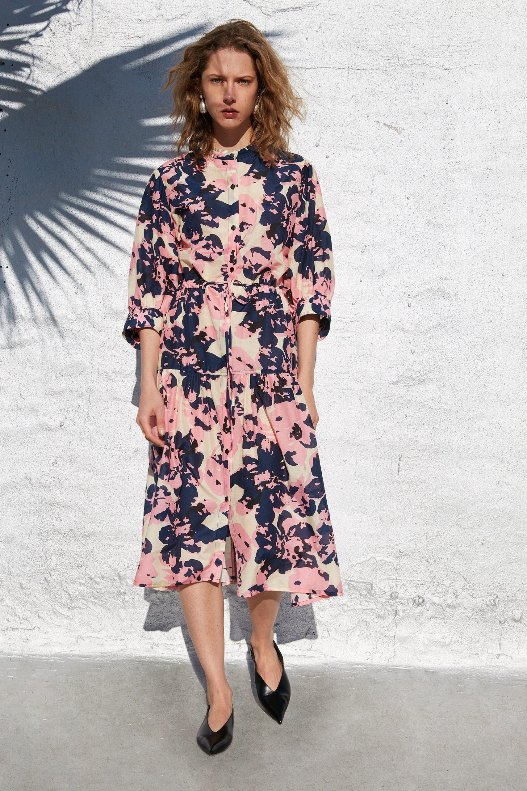 relaxed printed midi dress