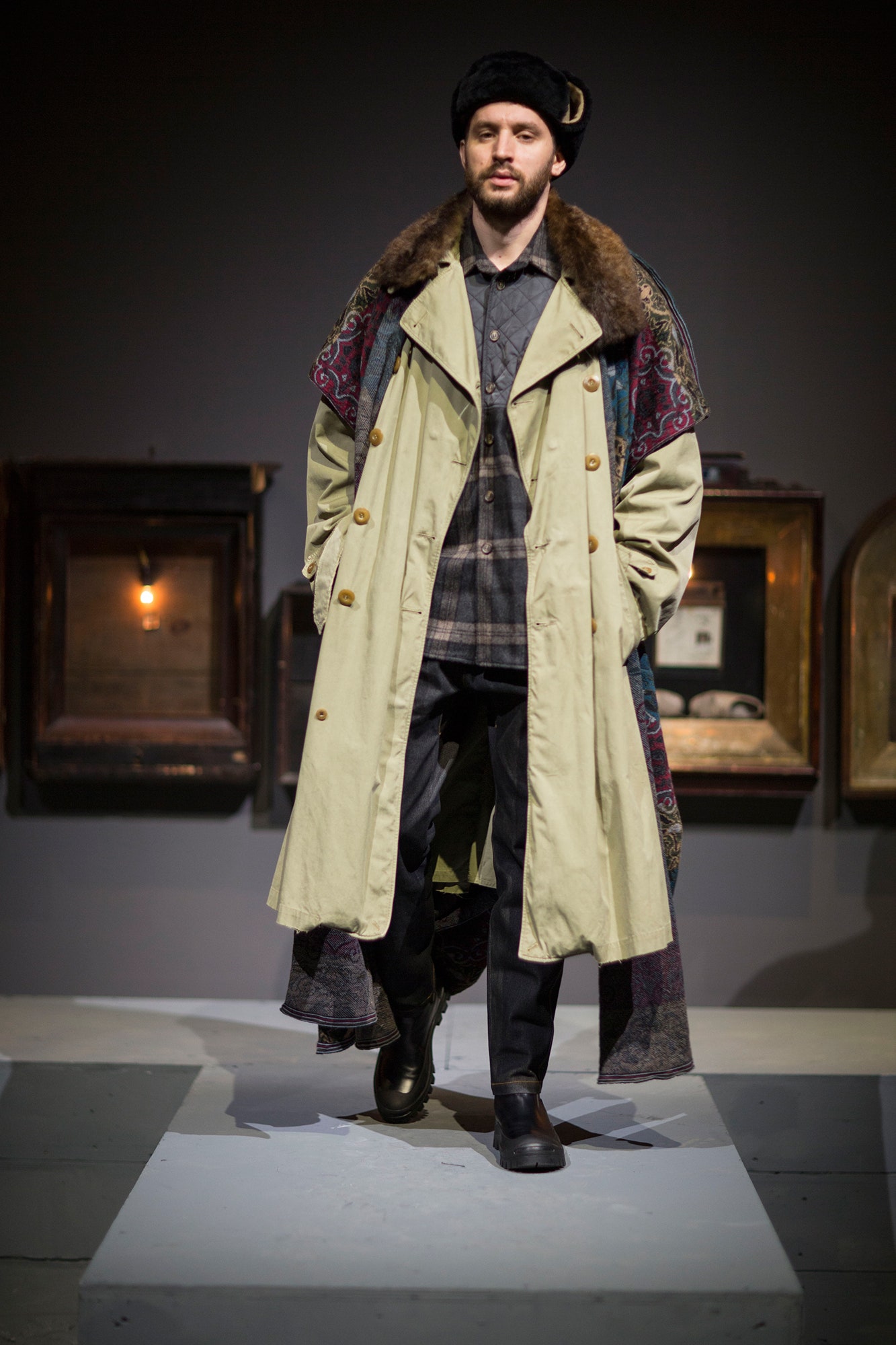 beige cotton long-sleeve collared relaxed buttoned layered coat