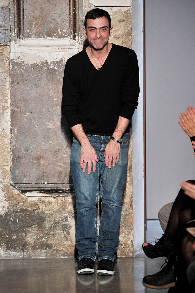 black fitted sweater with jeans