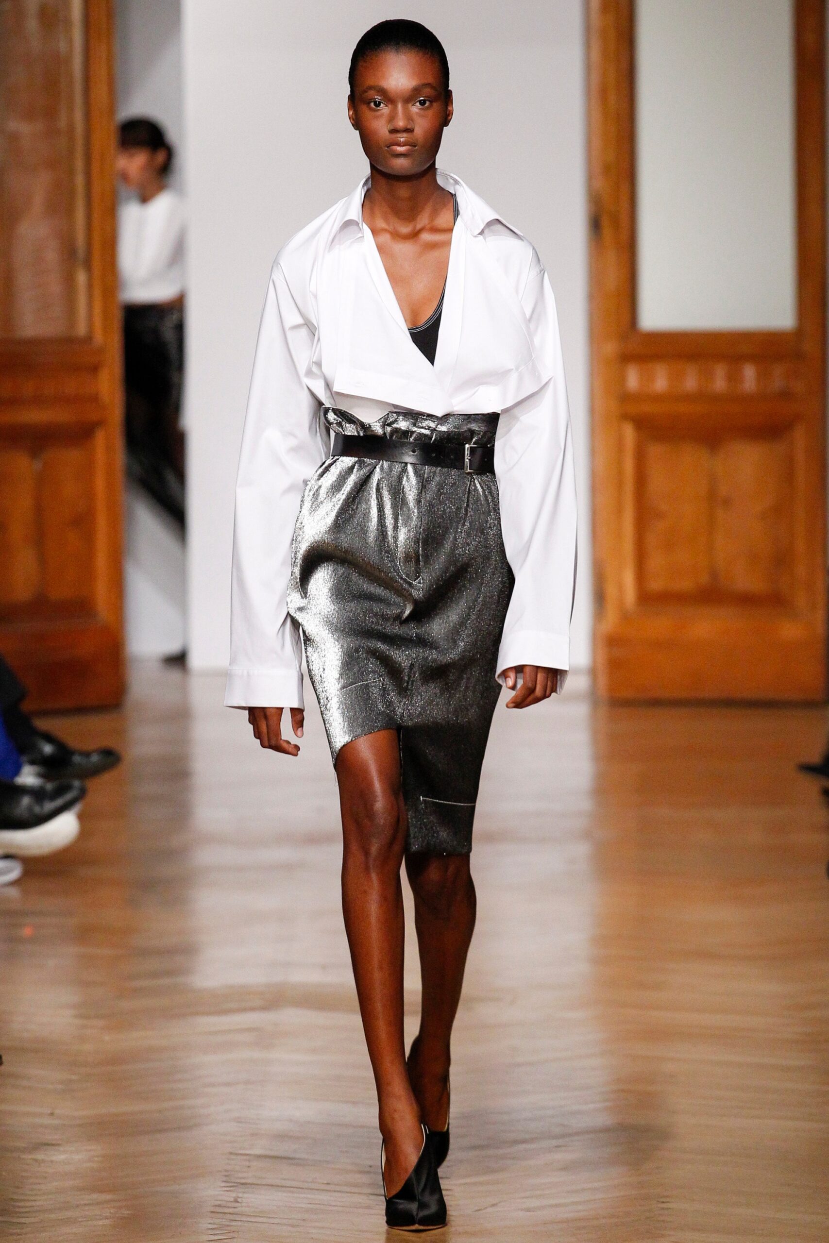 gray metallic fitted pencil shiny skirt