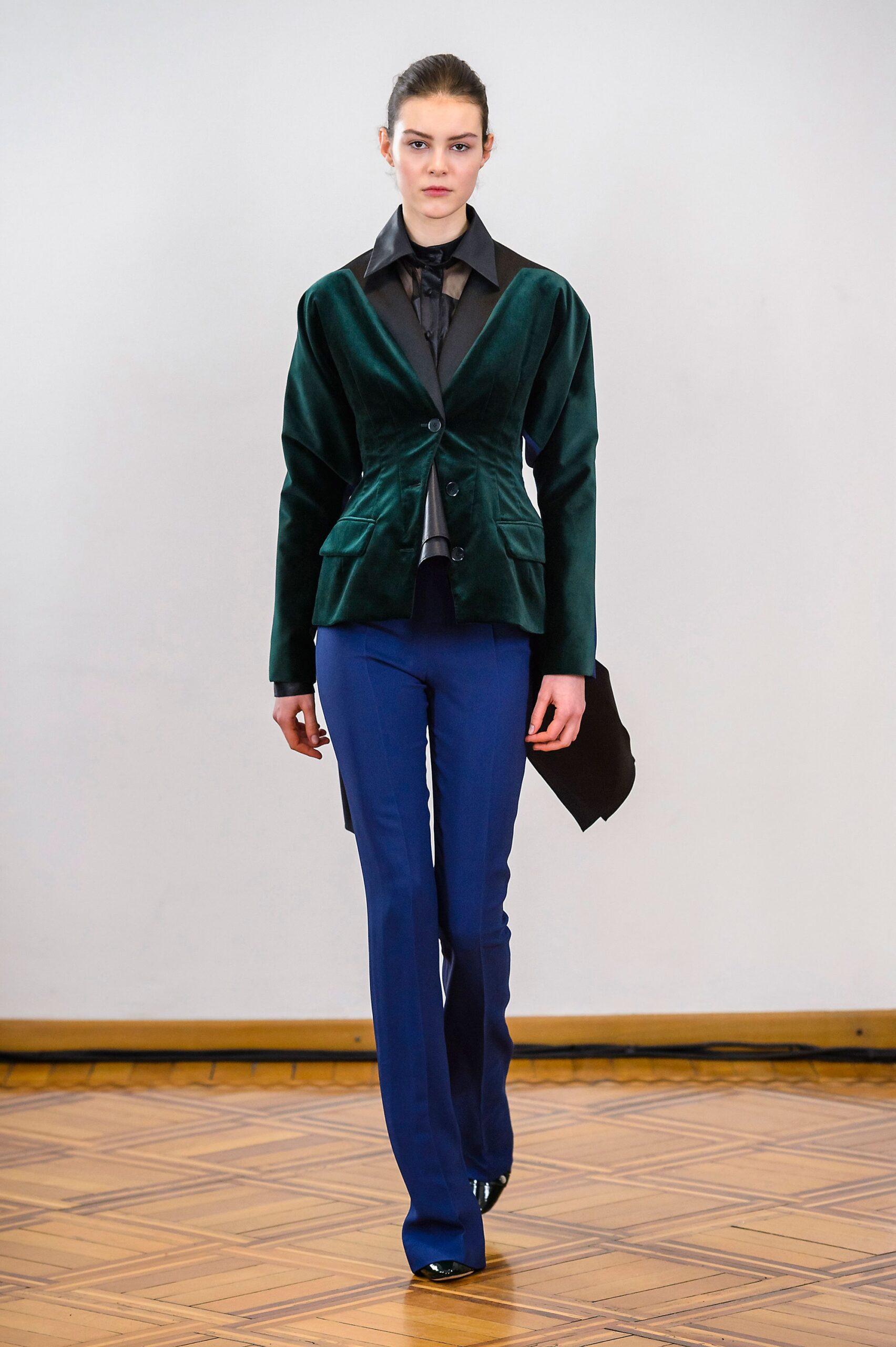 green velvet tailored blazer