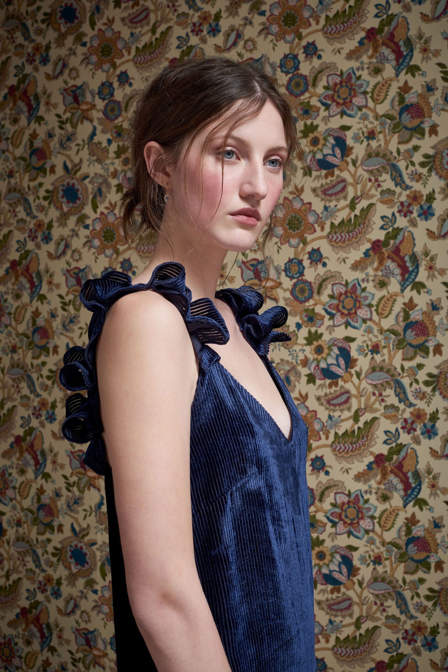 blue velvet sleeveless dress