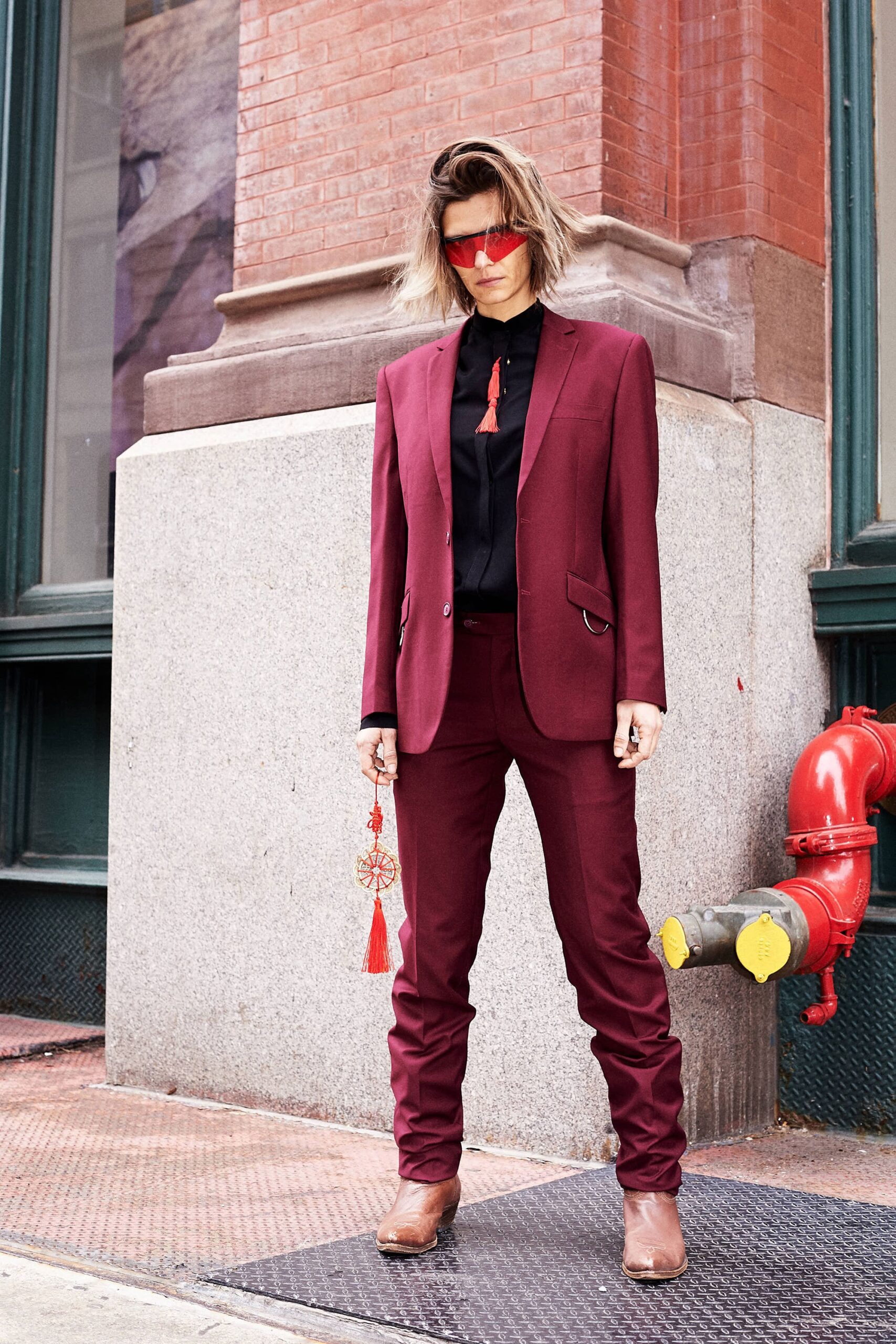 red long-sleeve collared tailored buttoned suit