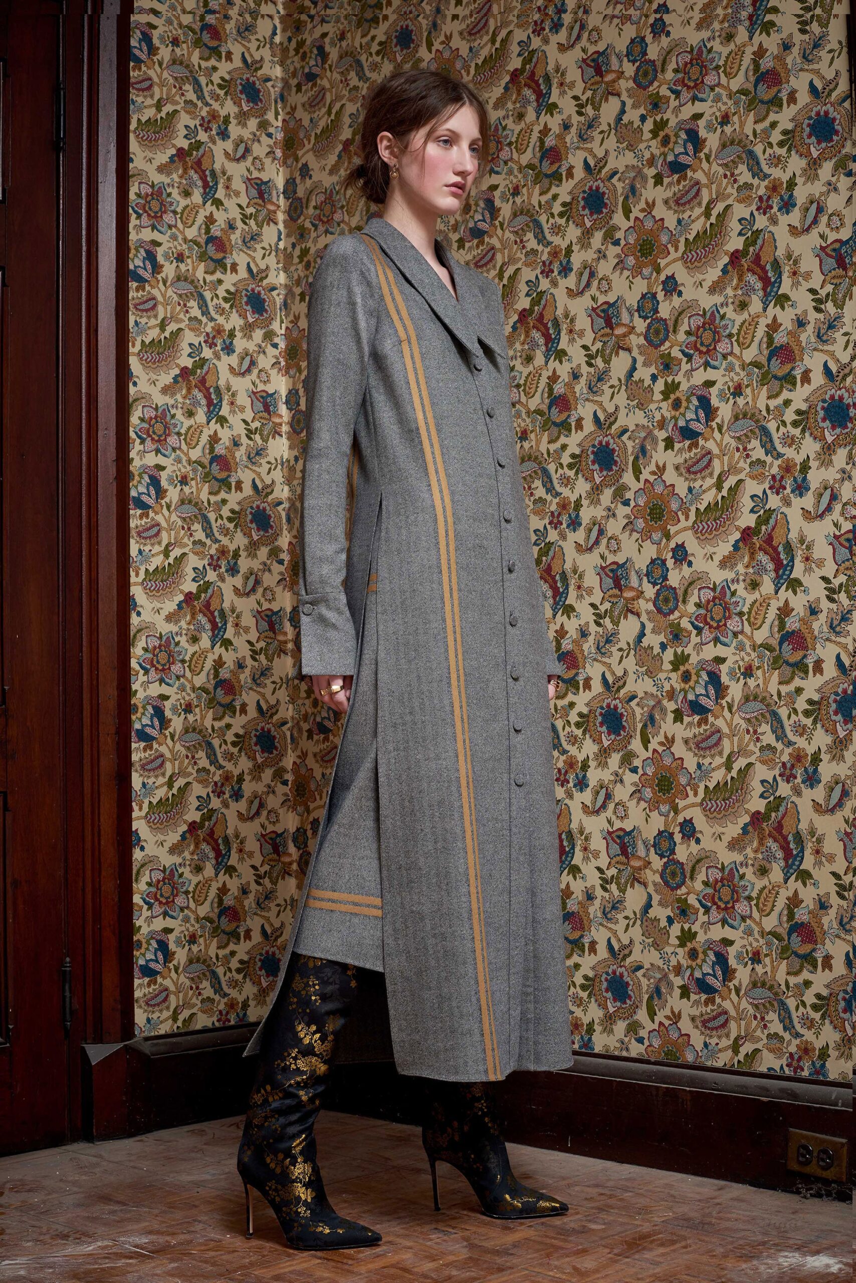 gray wool long-sleeve collared fitted buttoned straight-leg dress