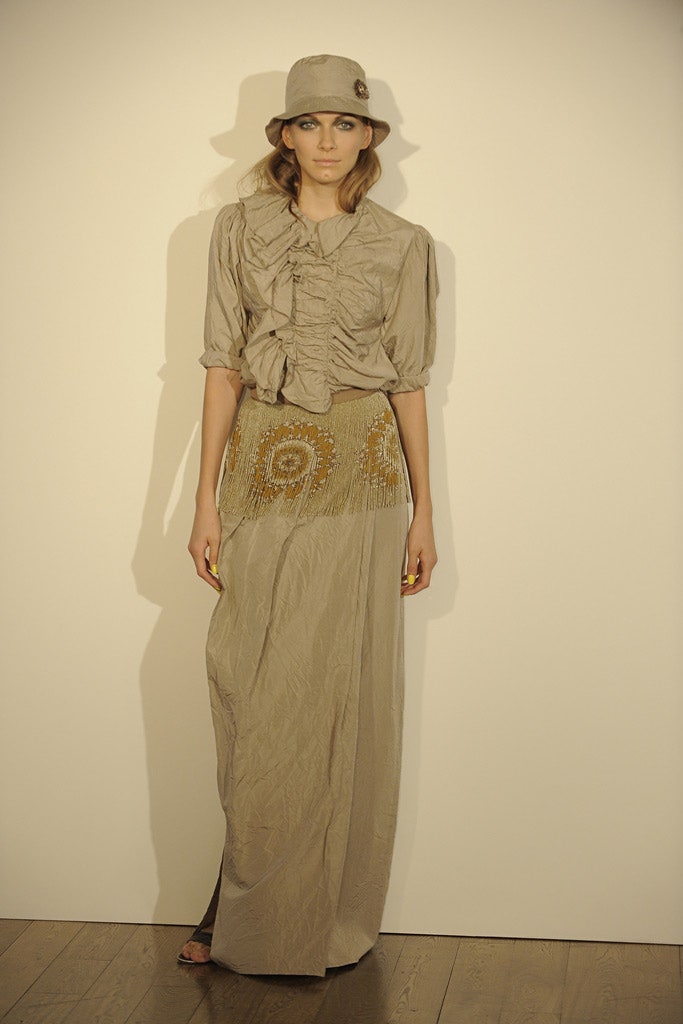 beige cotton short-sleeve collared relaxed ruffled top