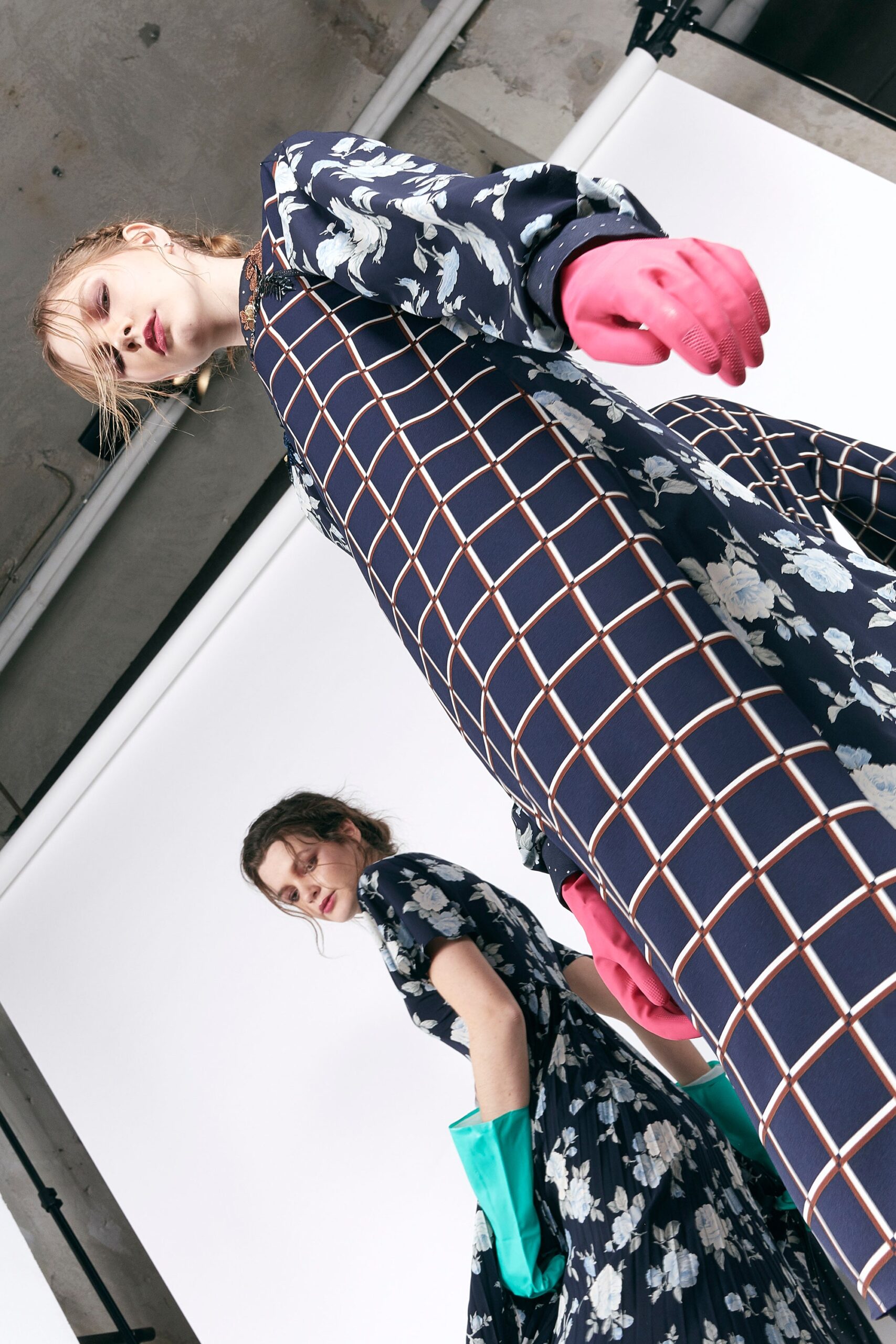 floral midi dresses with gloves