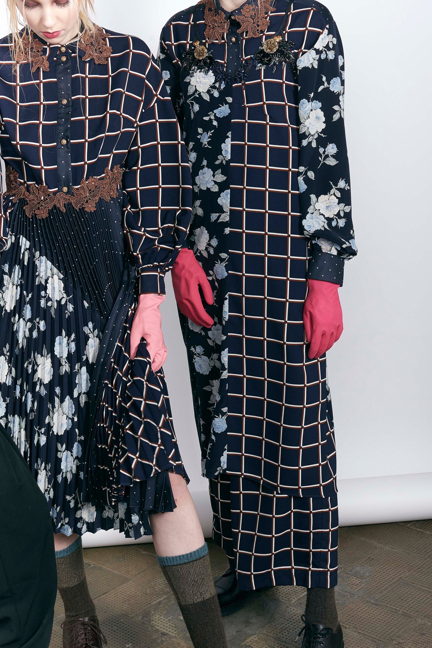 navy and black printed midi dresses