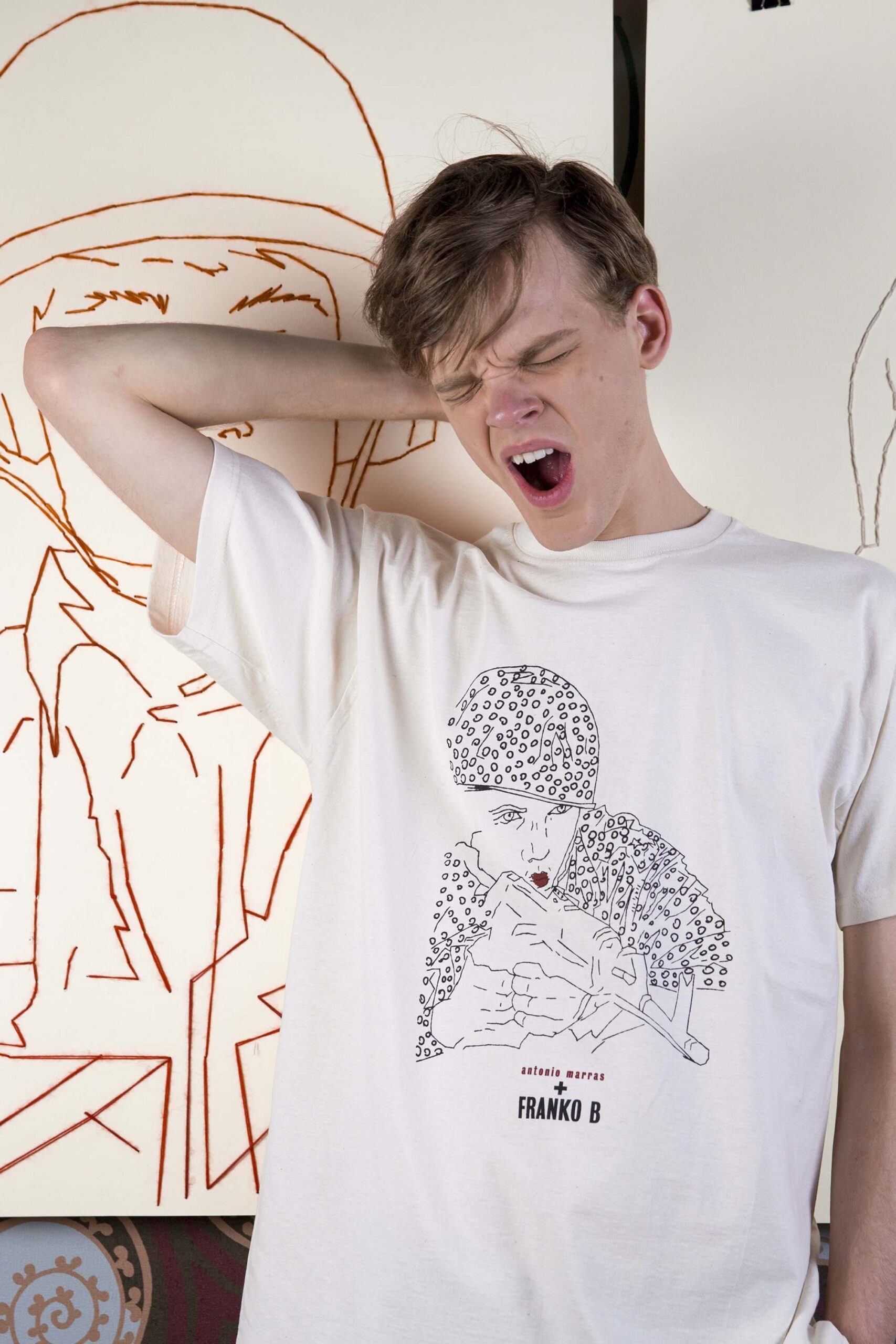 relaxed white printed t-shirt