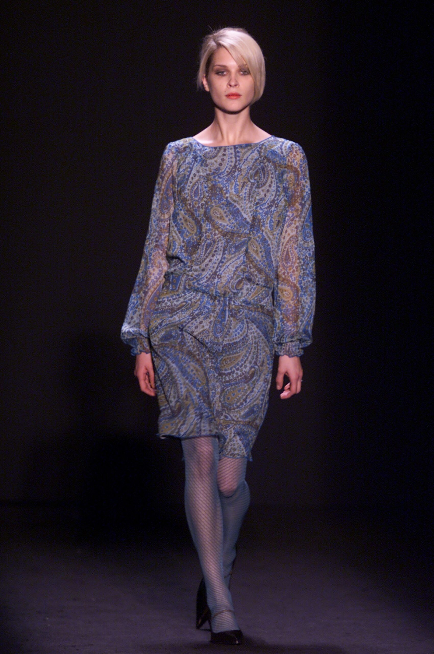 blue printed long-sleeve dress