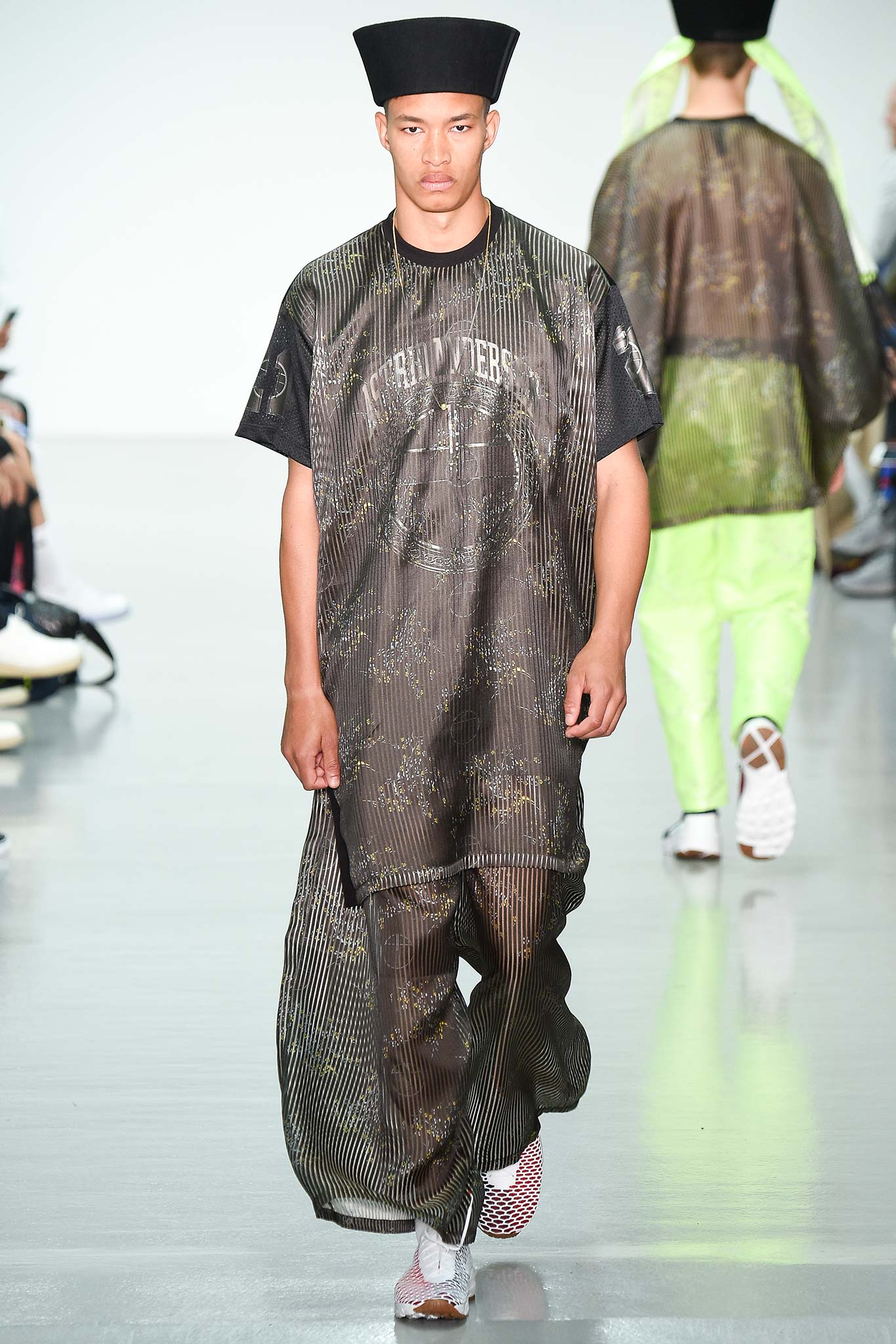 brown gold pleated maxi dress with hat