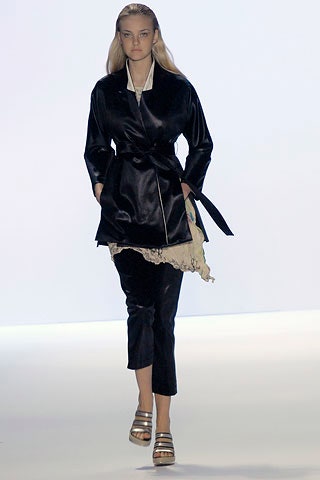 black silk long-sleeve collared fitted belted shiny jacket