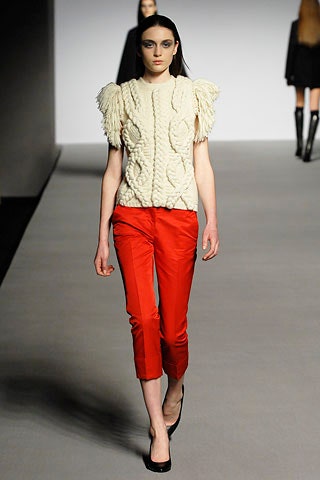 white wool short-sleeve high-neck fitted textured top