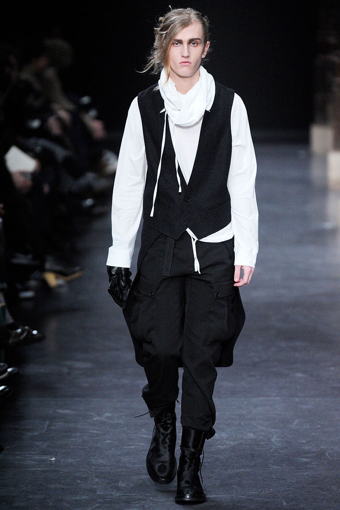 black vest white shirt relaxed pants