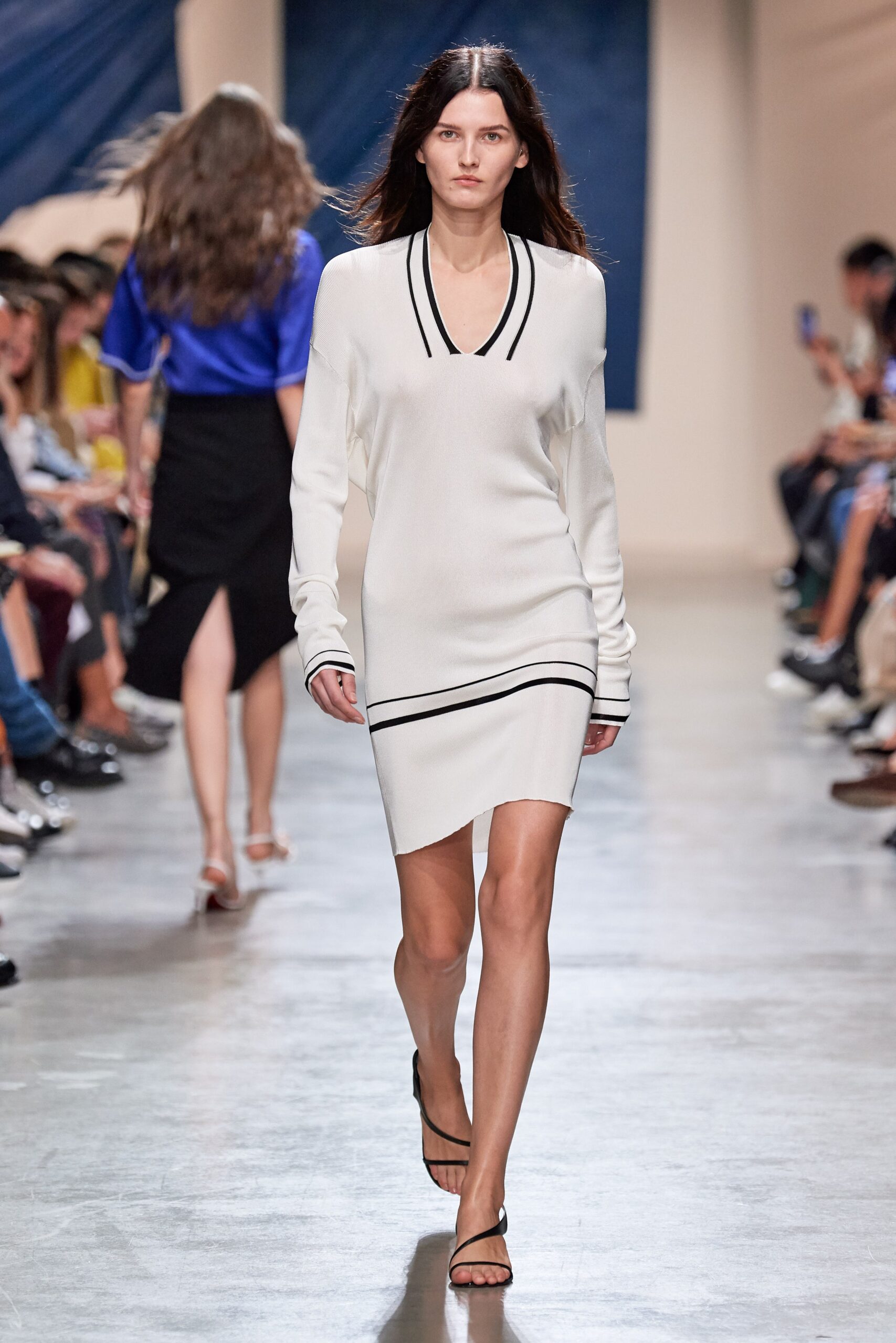 white fitted long-sleeve dress