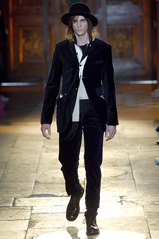 Ann Demeulemeester F/W 06 Menswear Look 109