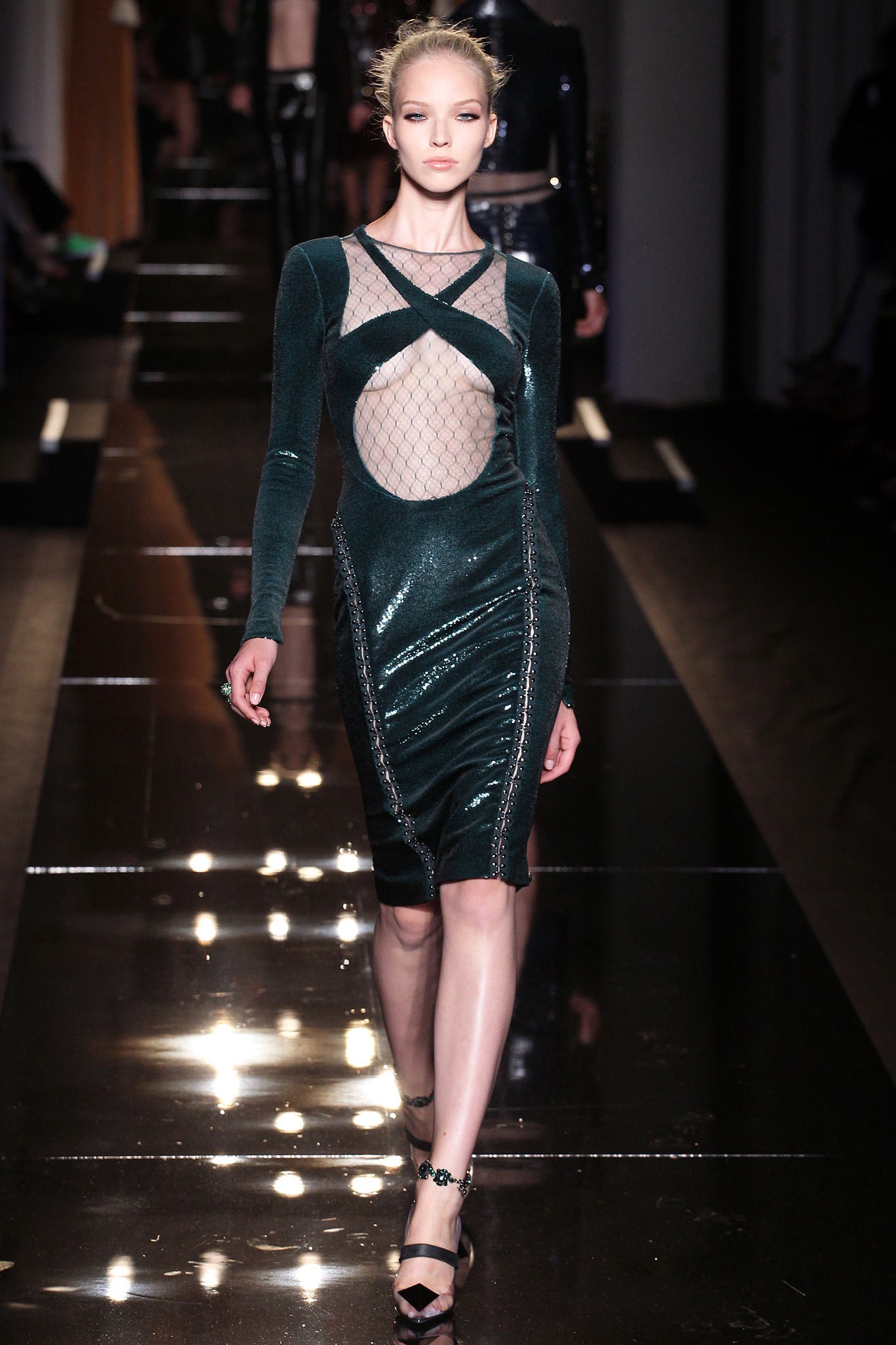 fitted green velvet midi dress