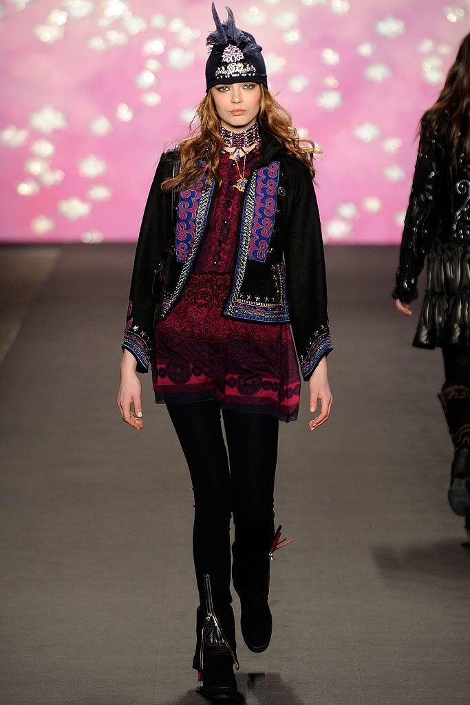 purple cotton long-sleeve collared relaxed embroidered top