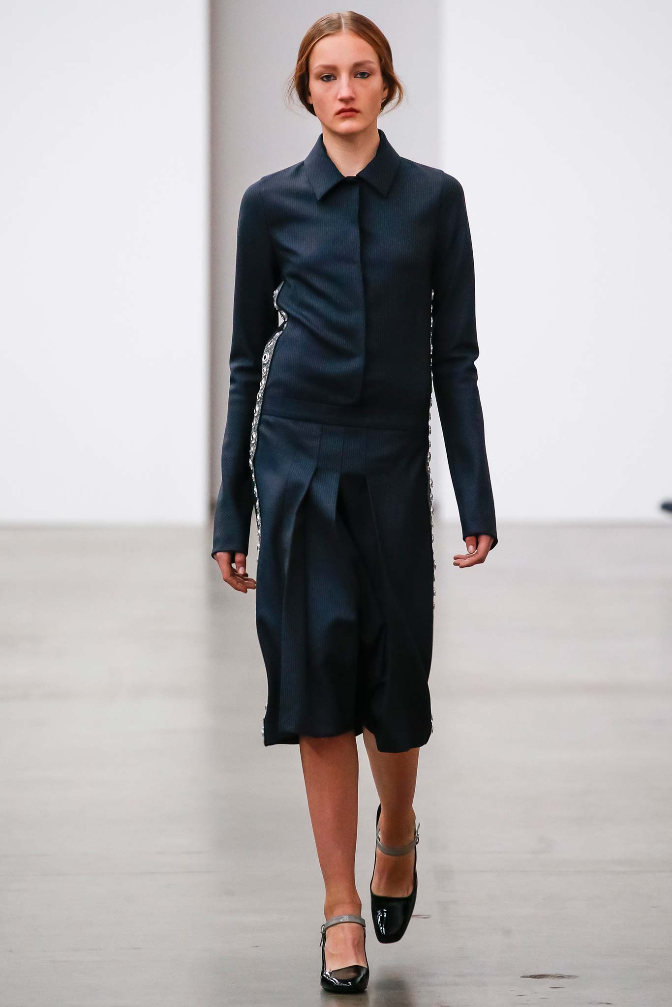 black fitted long-sleeve dress