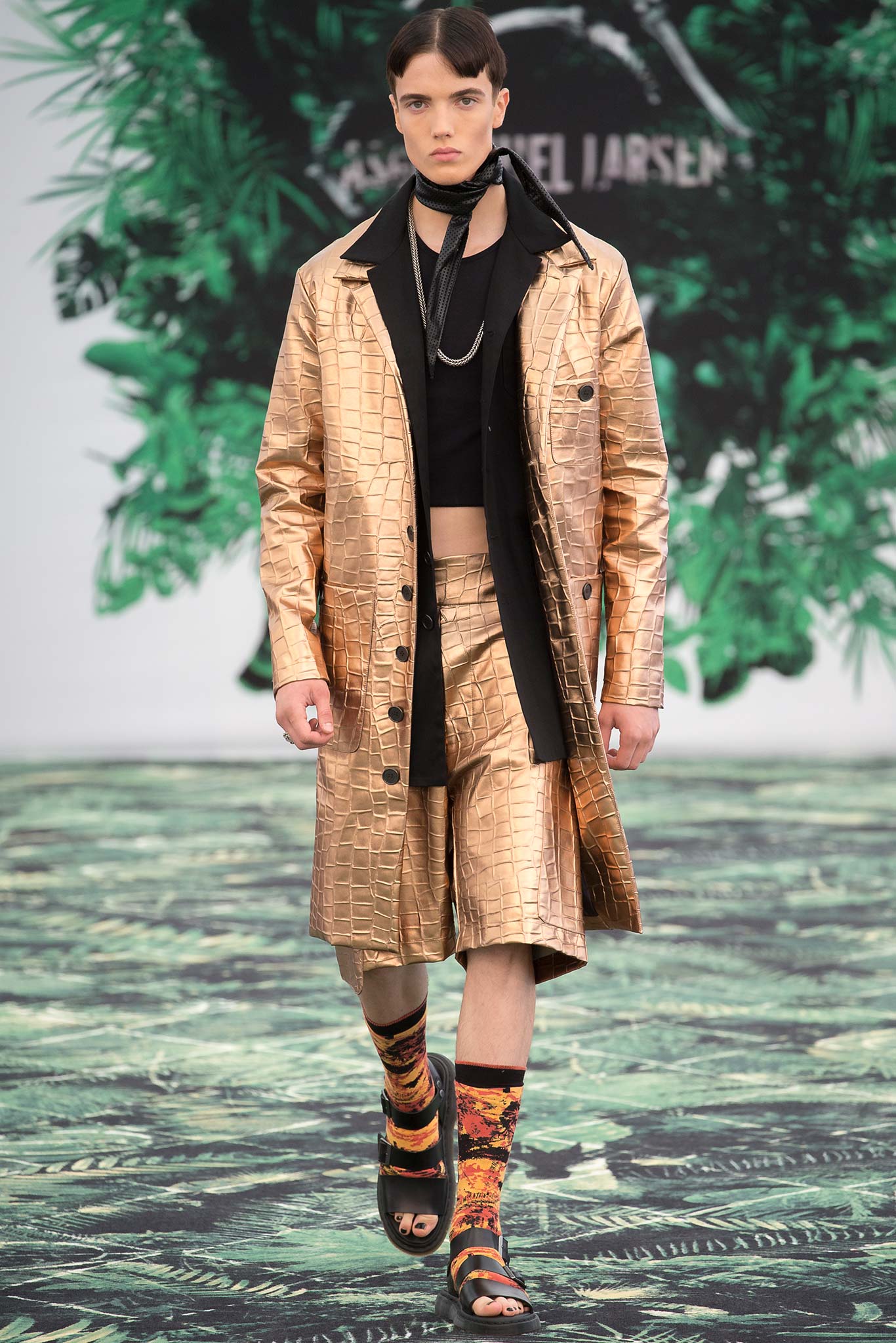 gold vinyl long-sleeve collared fitted buttoned coat