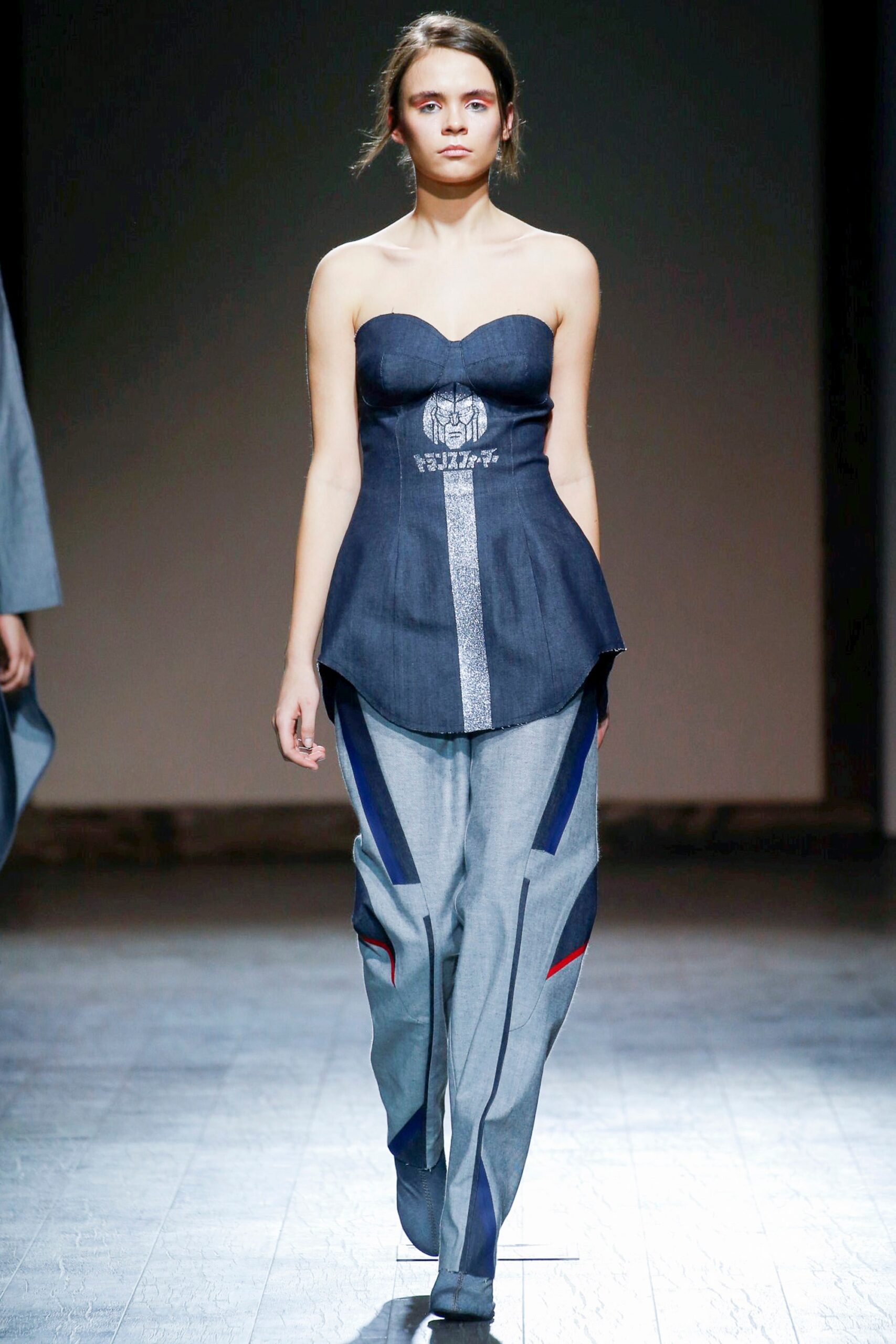 blue denim strapless fitted structured top