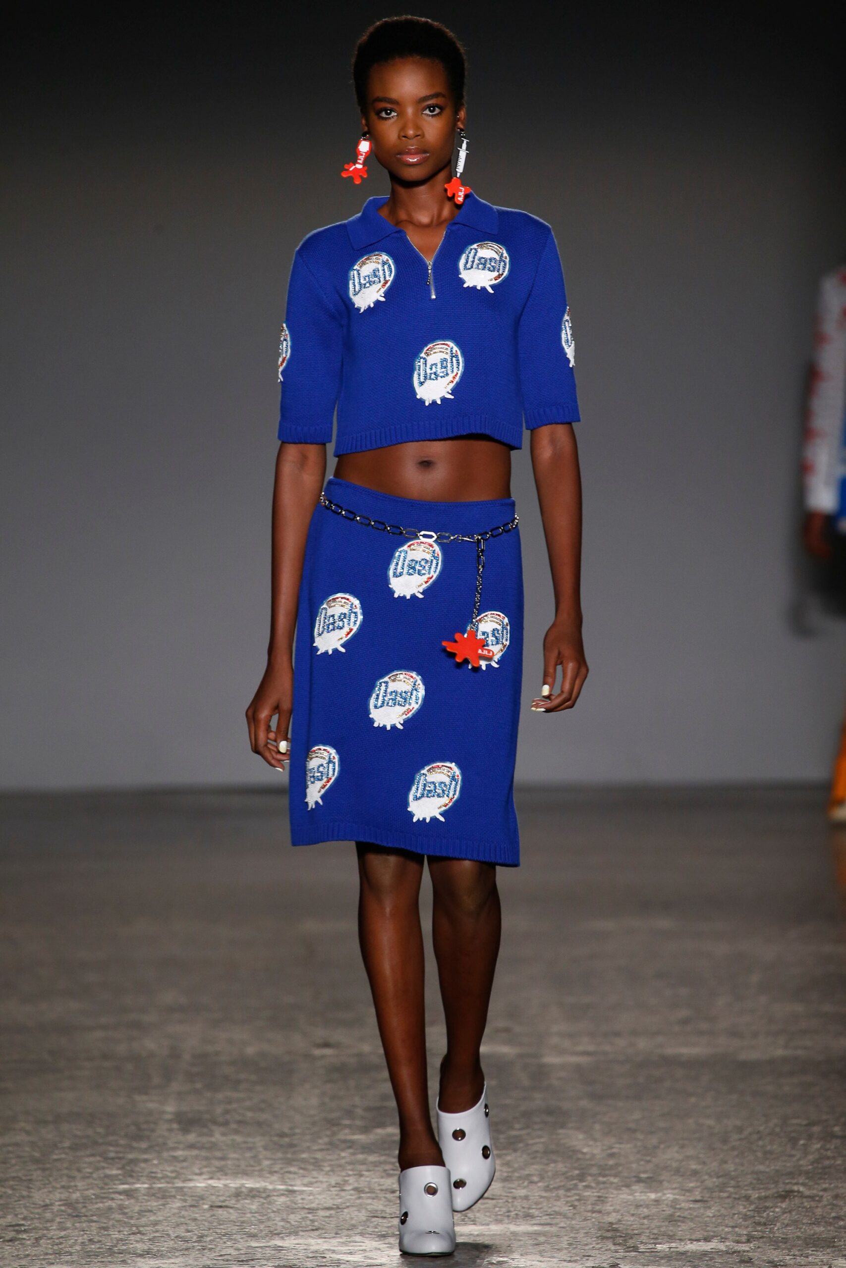 blue cotton fitted embroidered pencil skirt
