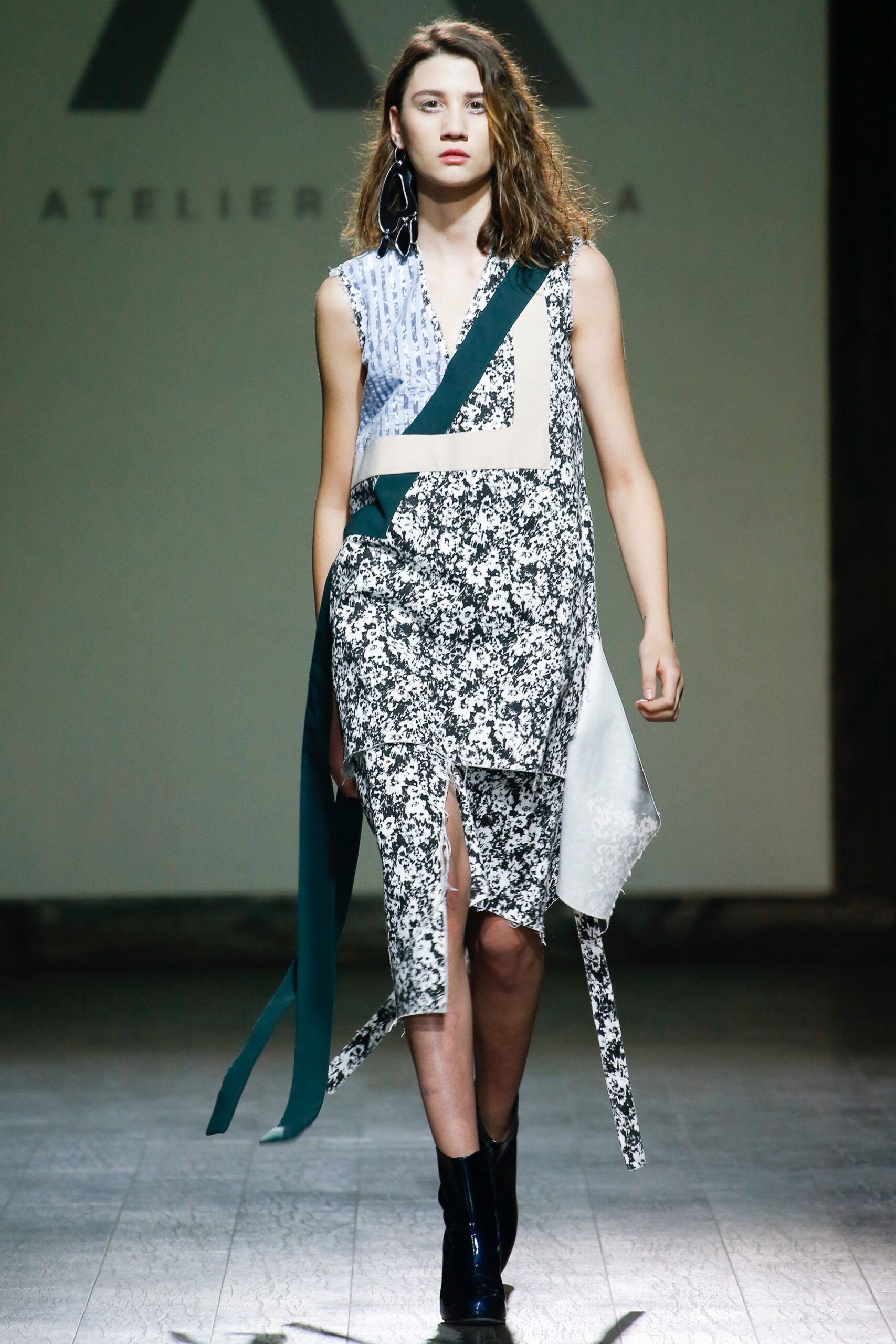 Atelier Kikala Tbilisi S/S 16 Look 71
