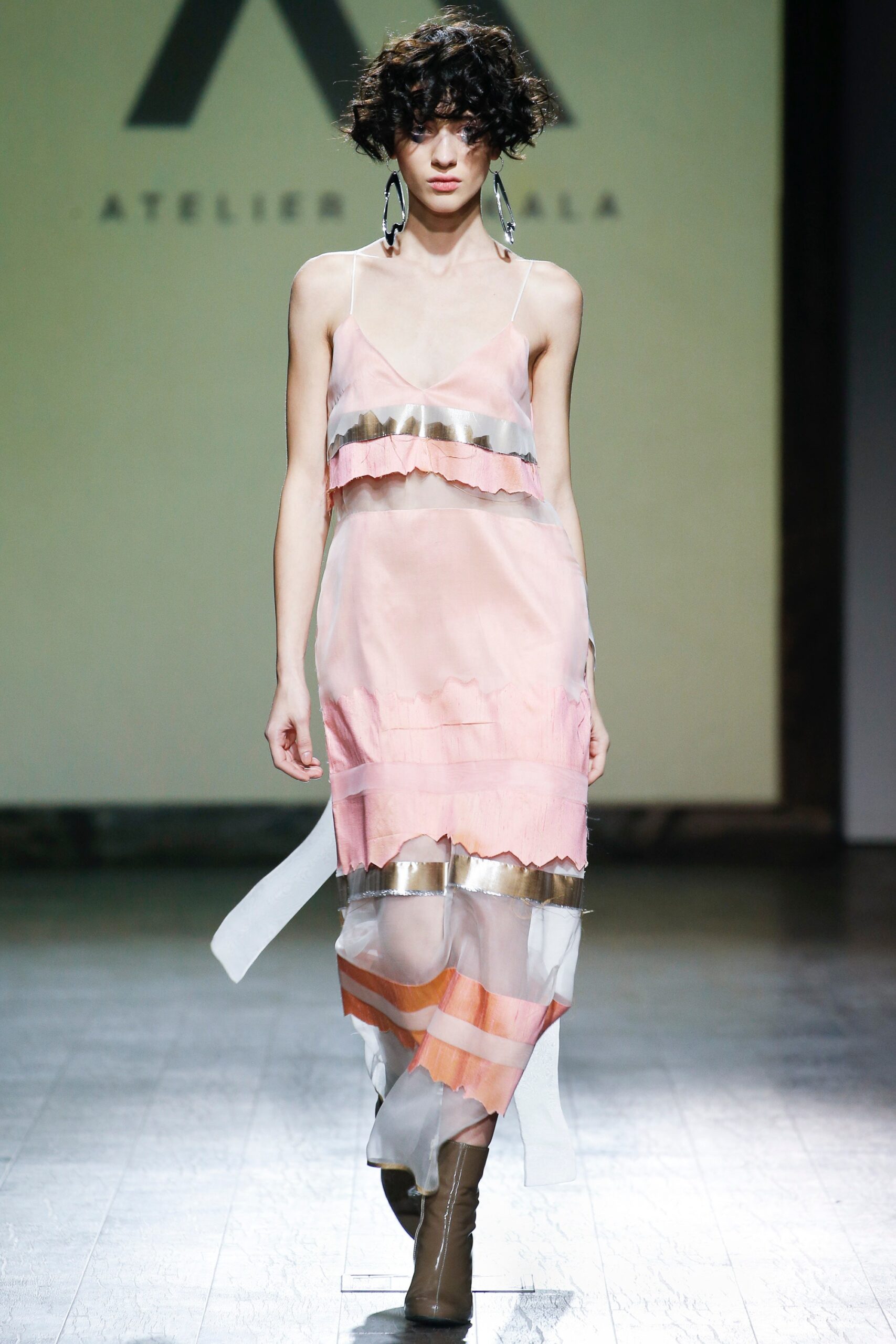 Atelier Kikala Tbilisi S/S 16 Look 189