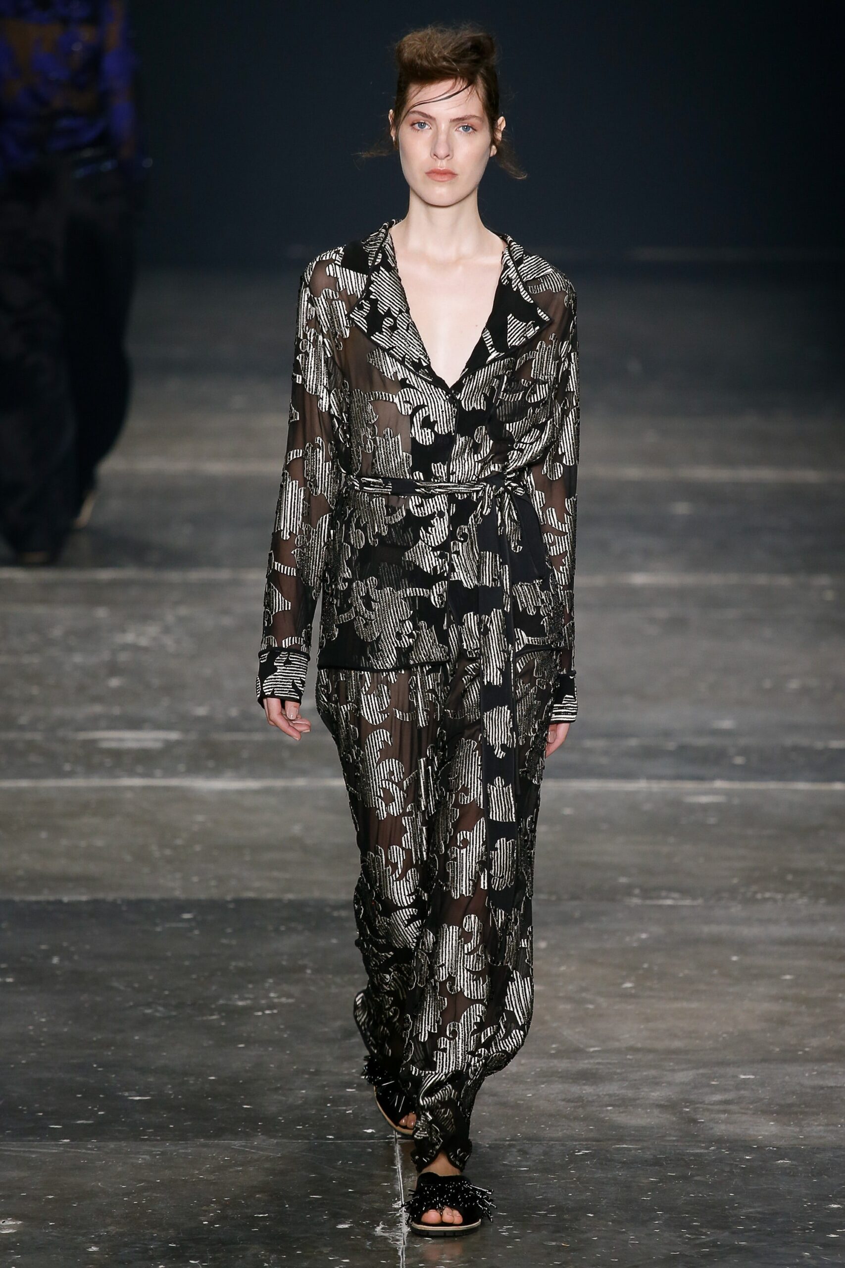 black silk long-sleeve collared relaxed printed sheer jacket