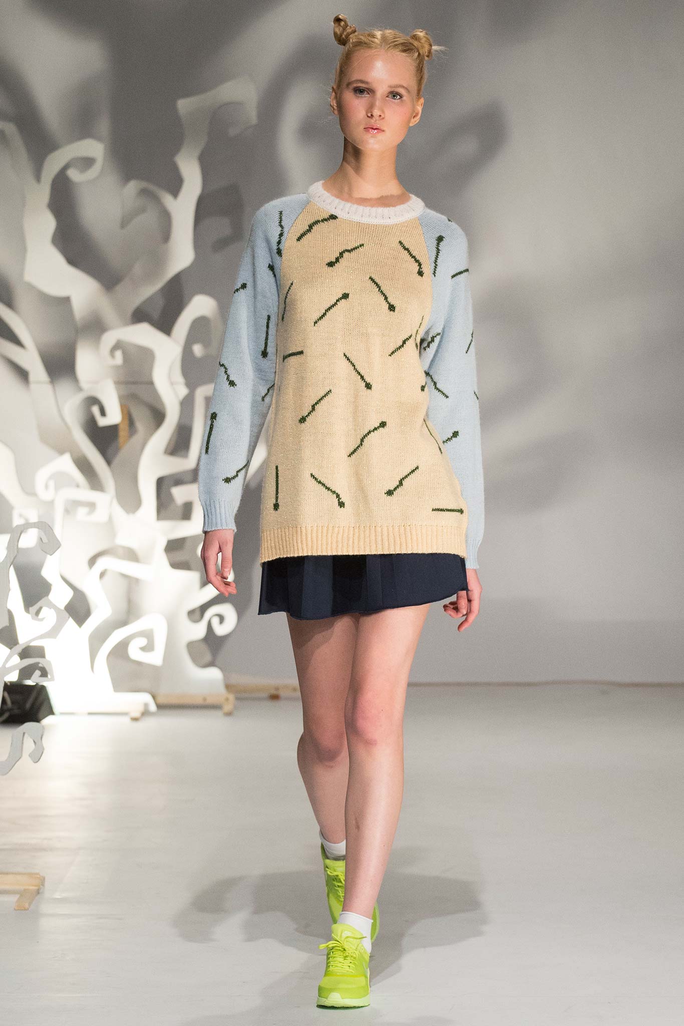 Anna K Kiev F/W 15 Look 146
