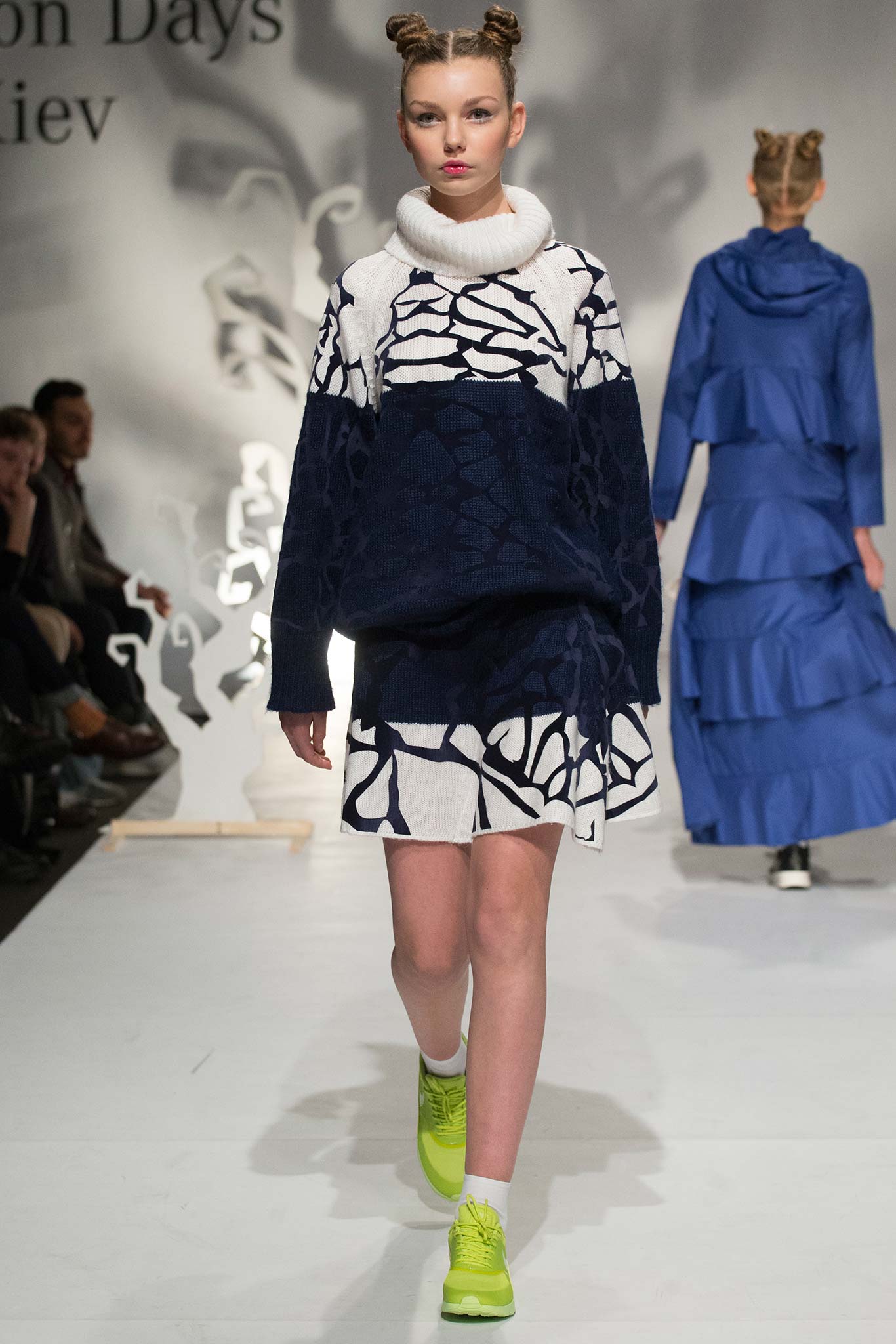 Anna K Kiev F/W 15 Look 180