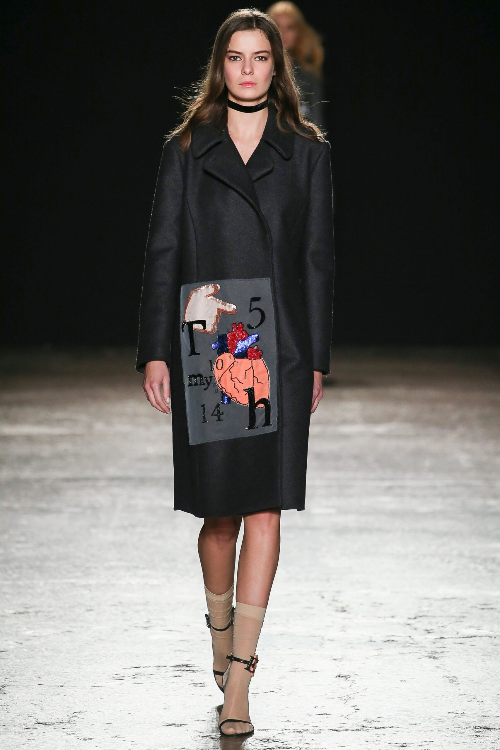 black wool fitted coat