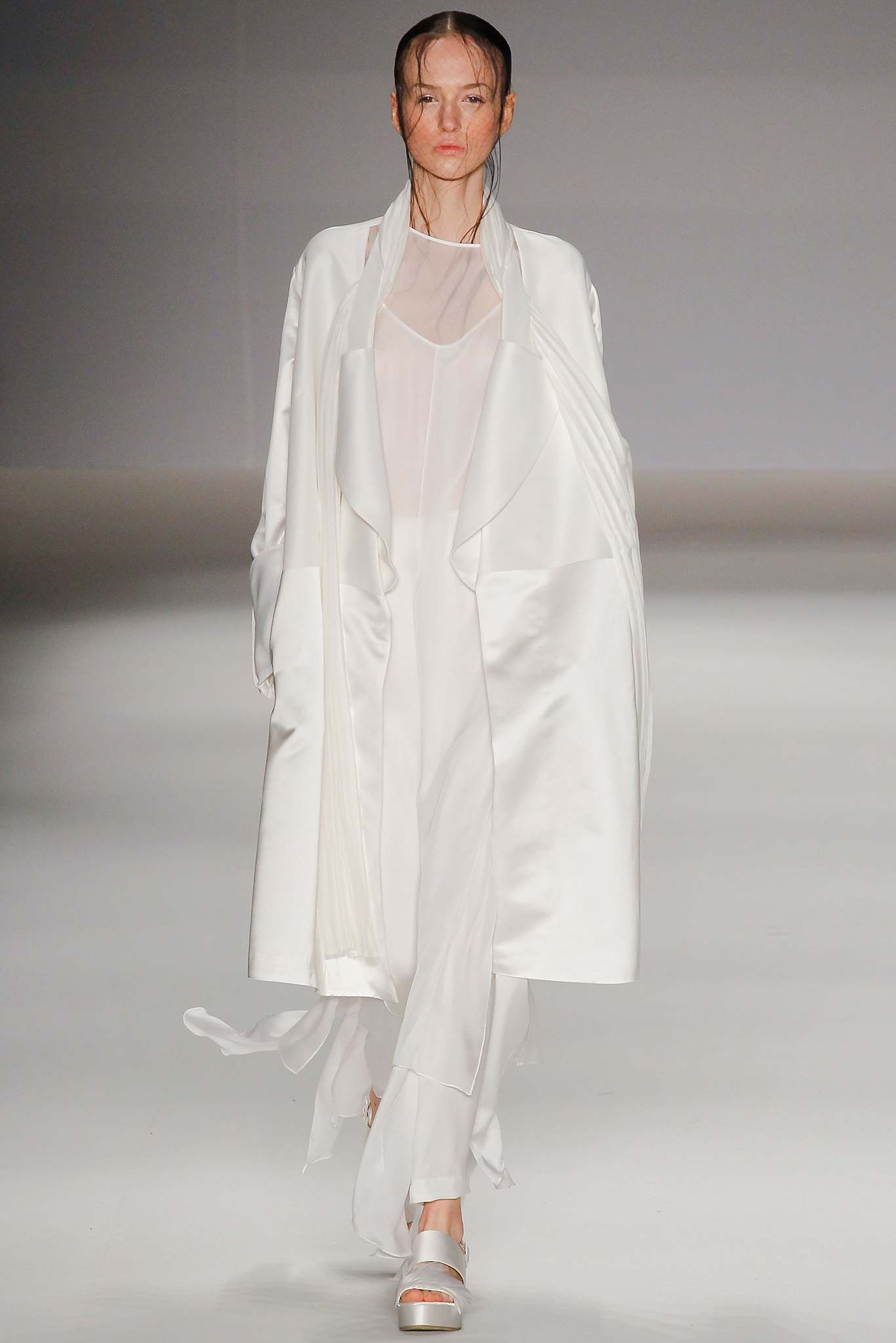 white silk long-sleeve collared relaxed draped flowing coat