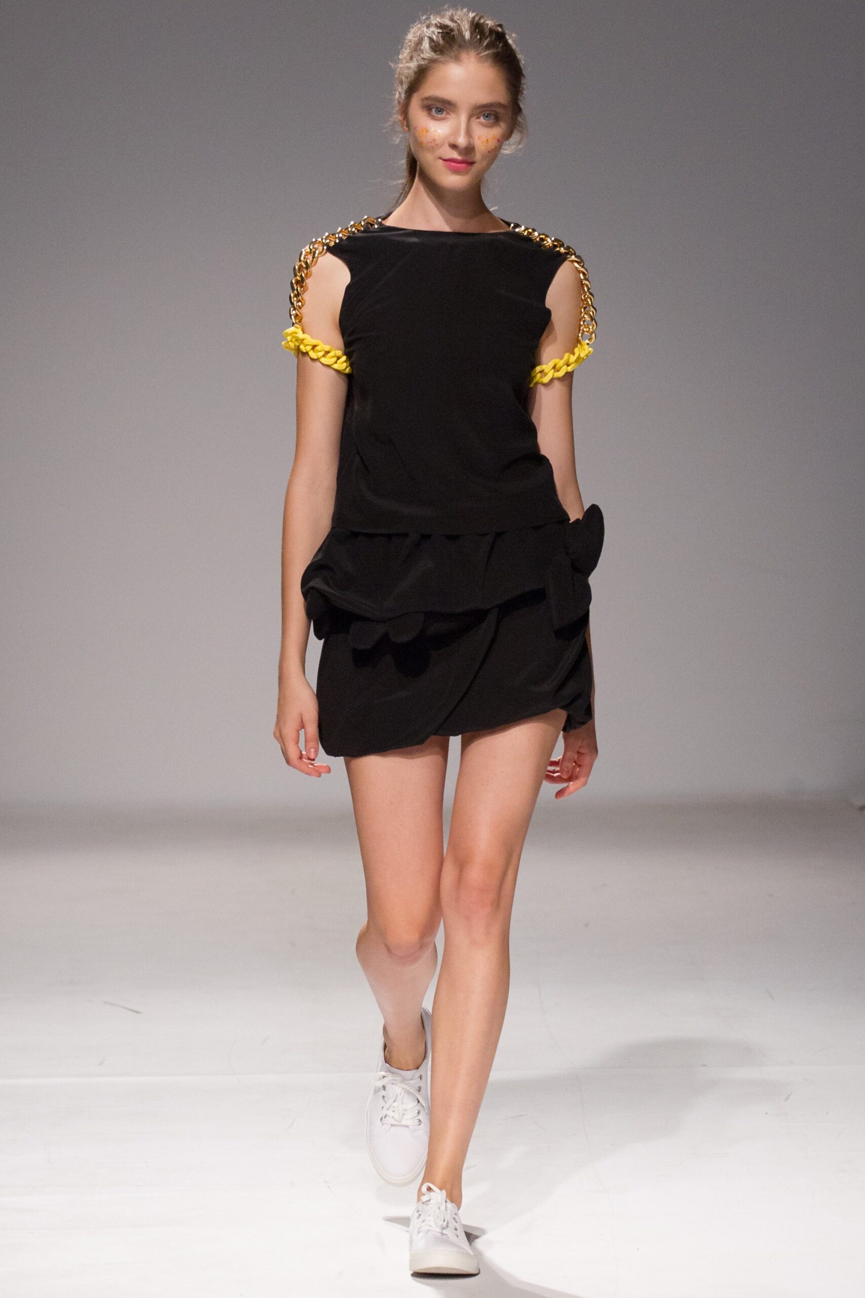 Anna K Kiev S/S 16 Look 250