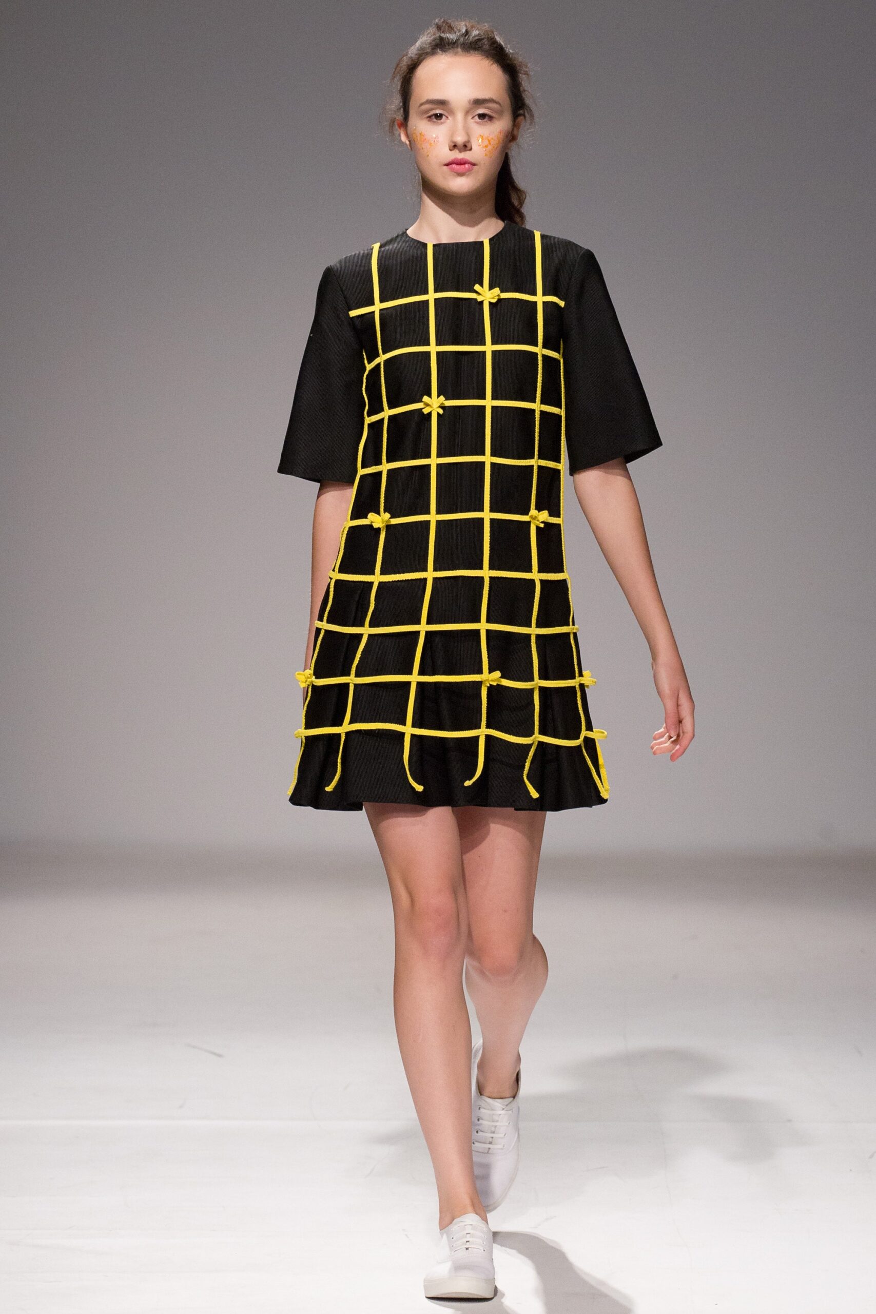 Anna K Kiev S/S 16 Look 257