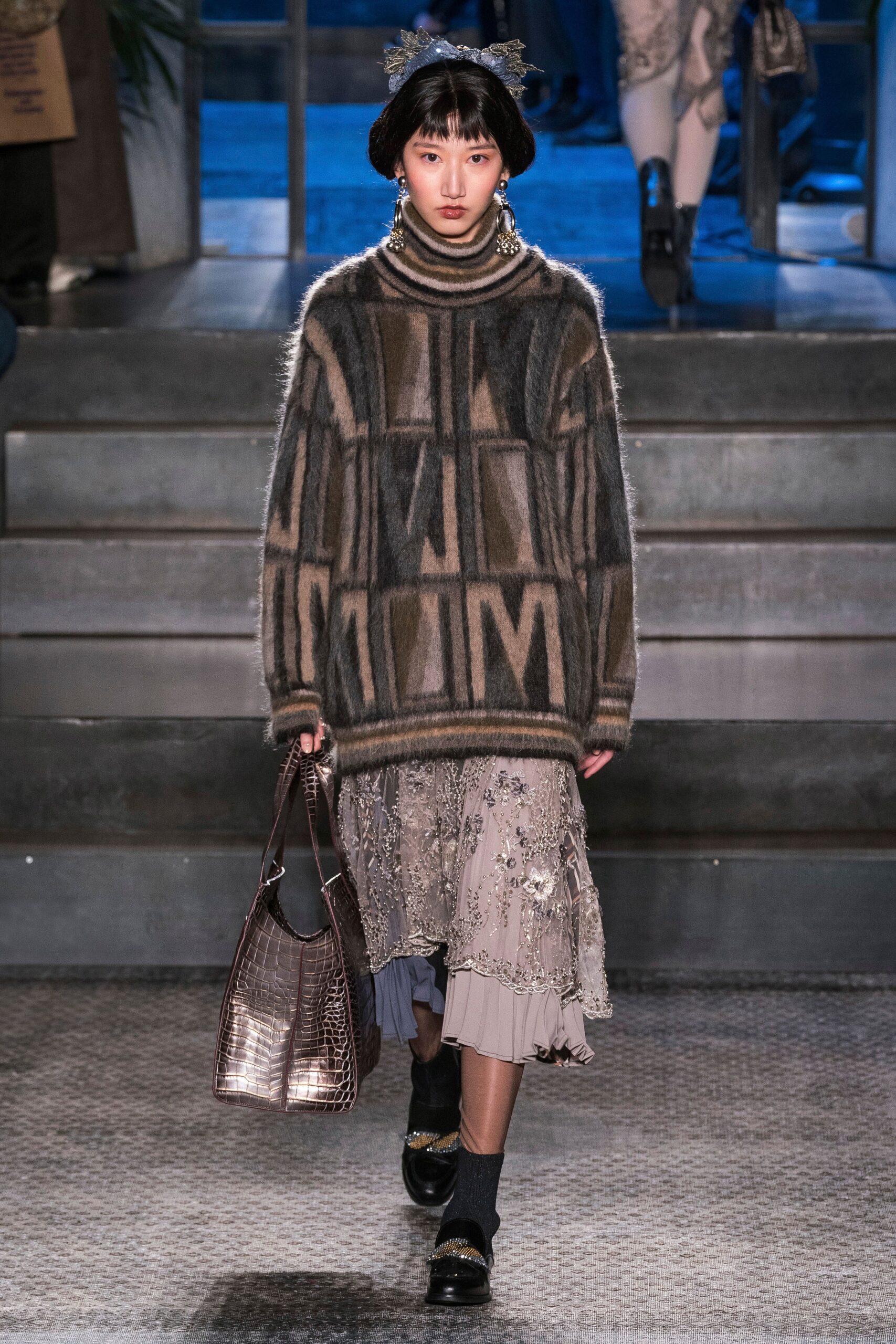 brown wool long-sleeve turtleneck relaxed layered sweater