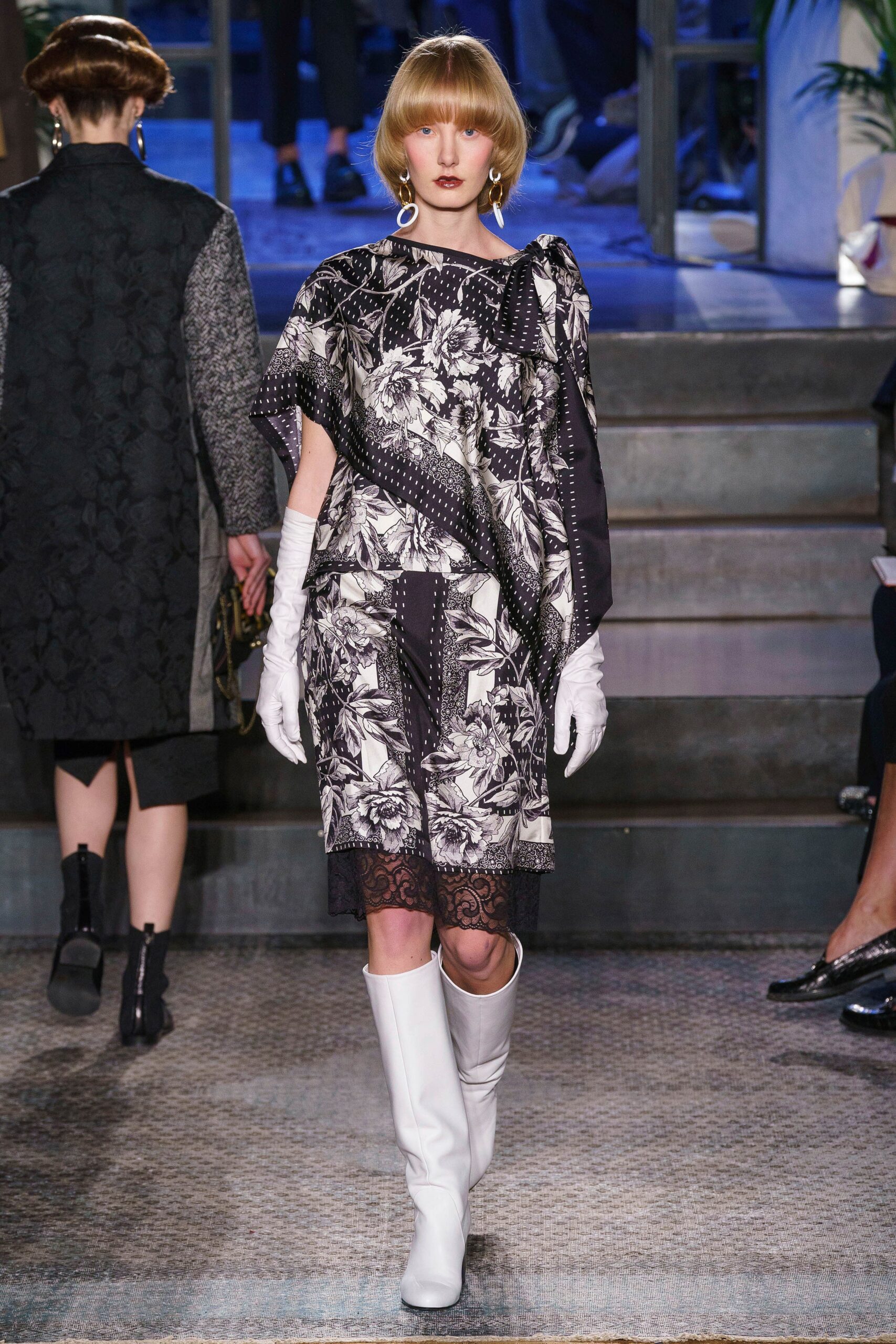 black and white floral mini dress