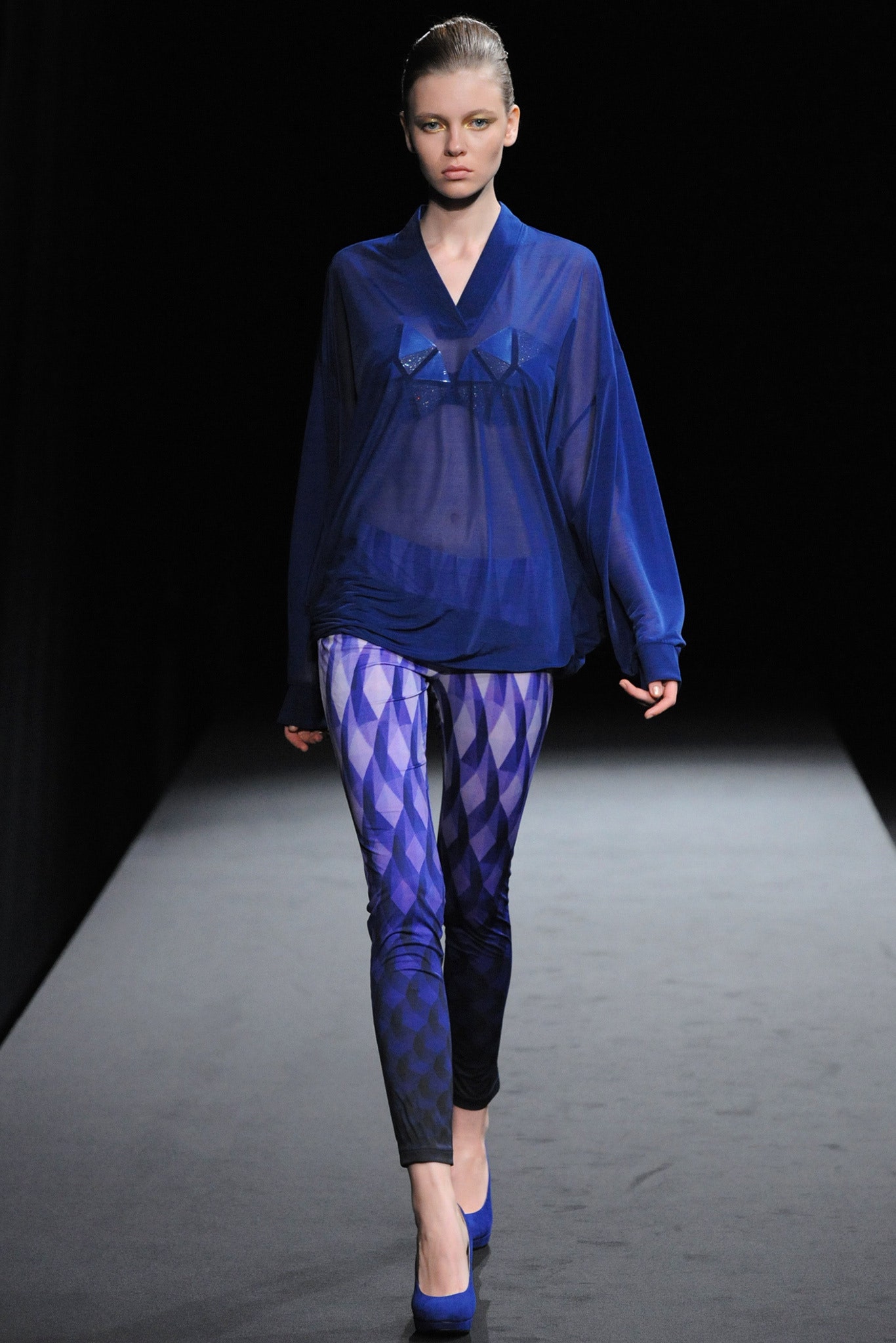 blue sheer top and printed leggings