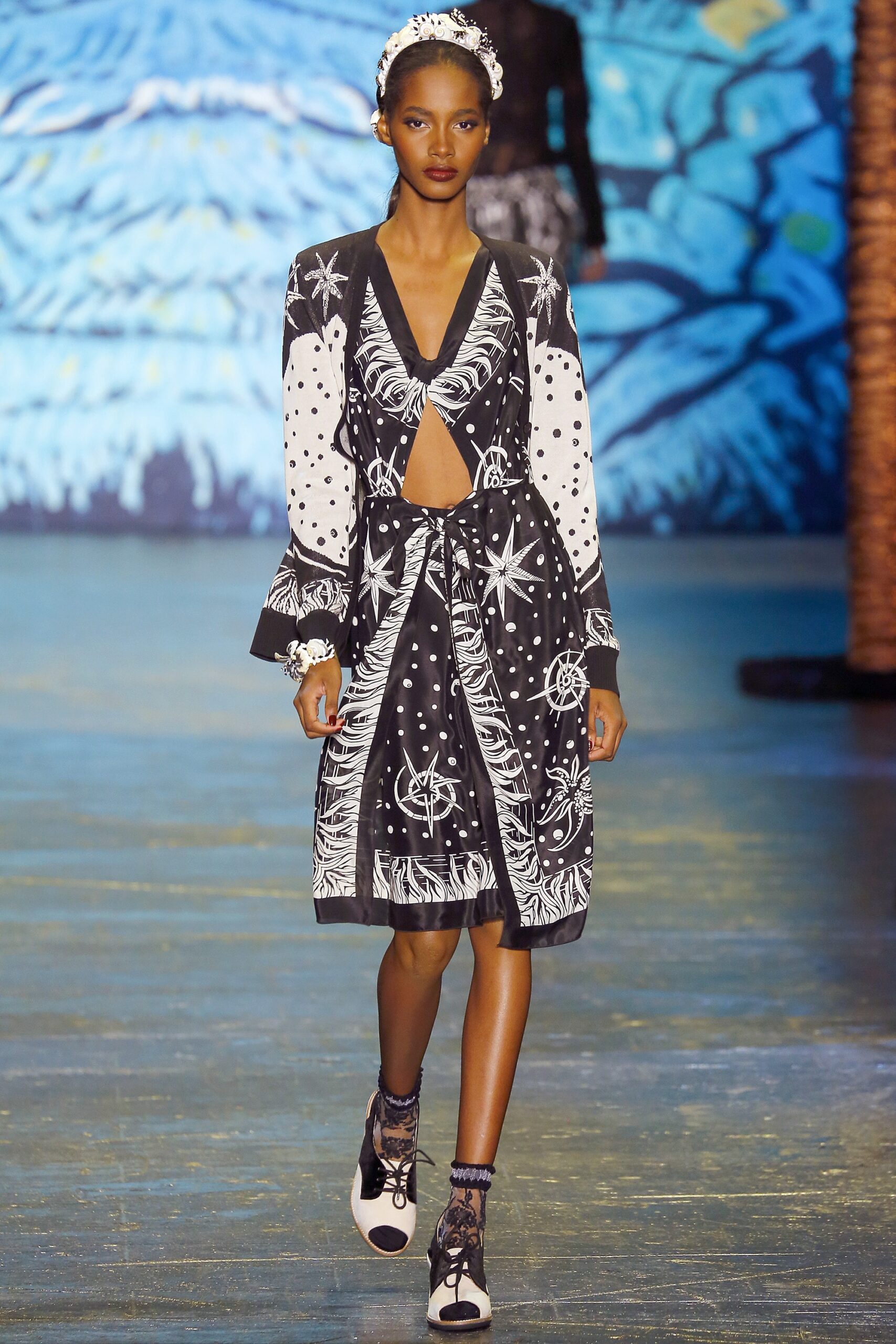 black and white printed midi dress